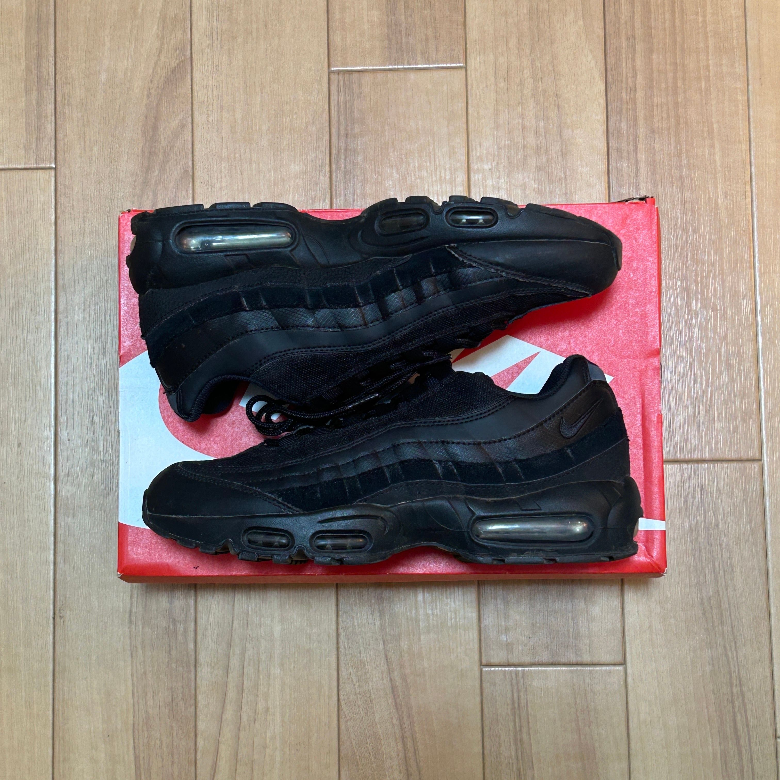 Nike Air Max 95 Essential "Black/Dark Grey/Black"