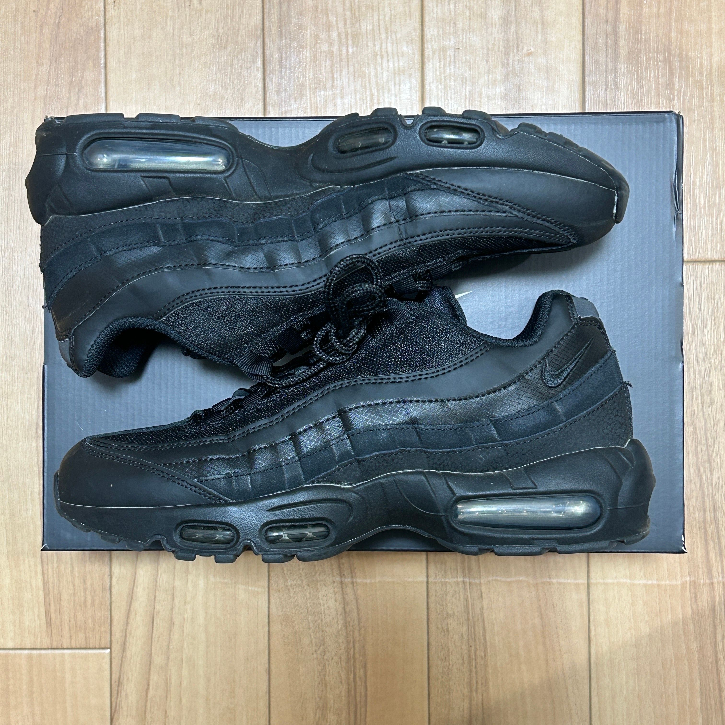 Nike Air Max 95 Essential "Black/Dark Grey/Black"
