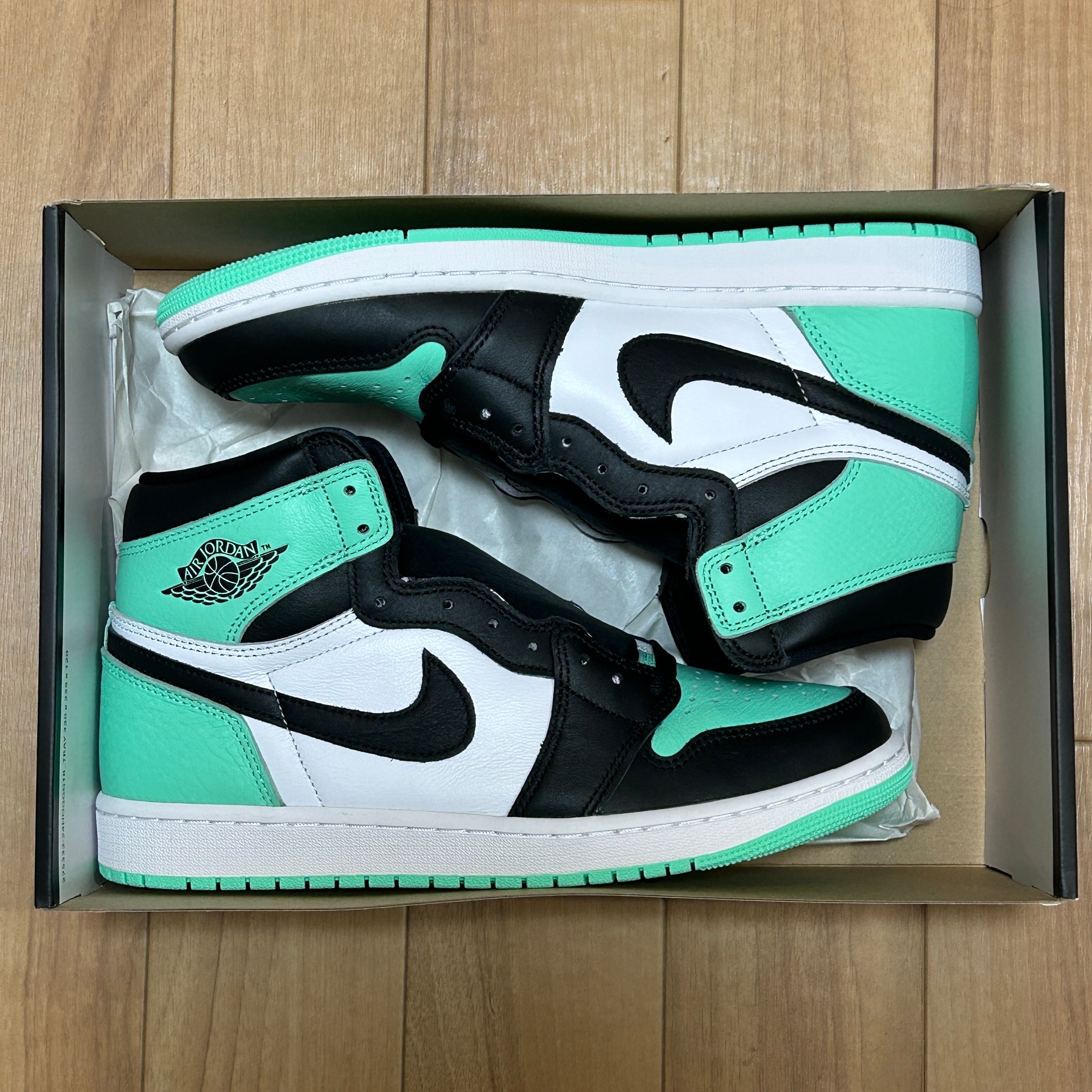 Nike Air Jordan 1 High OG "Green Glow"