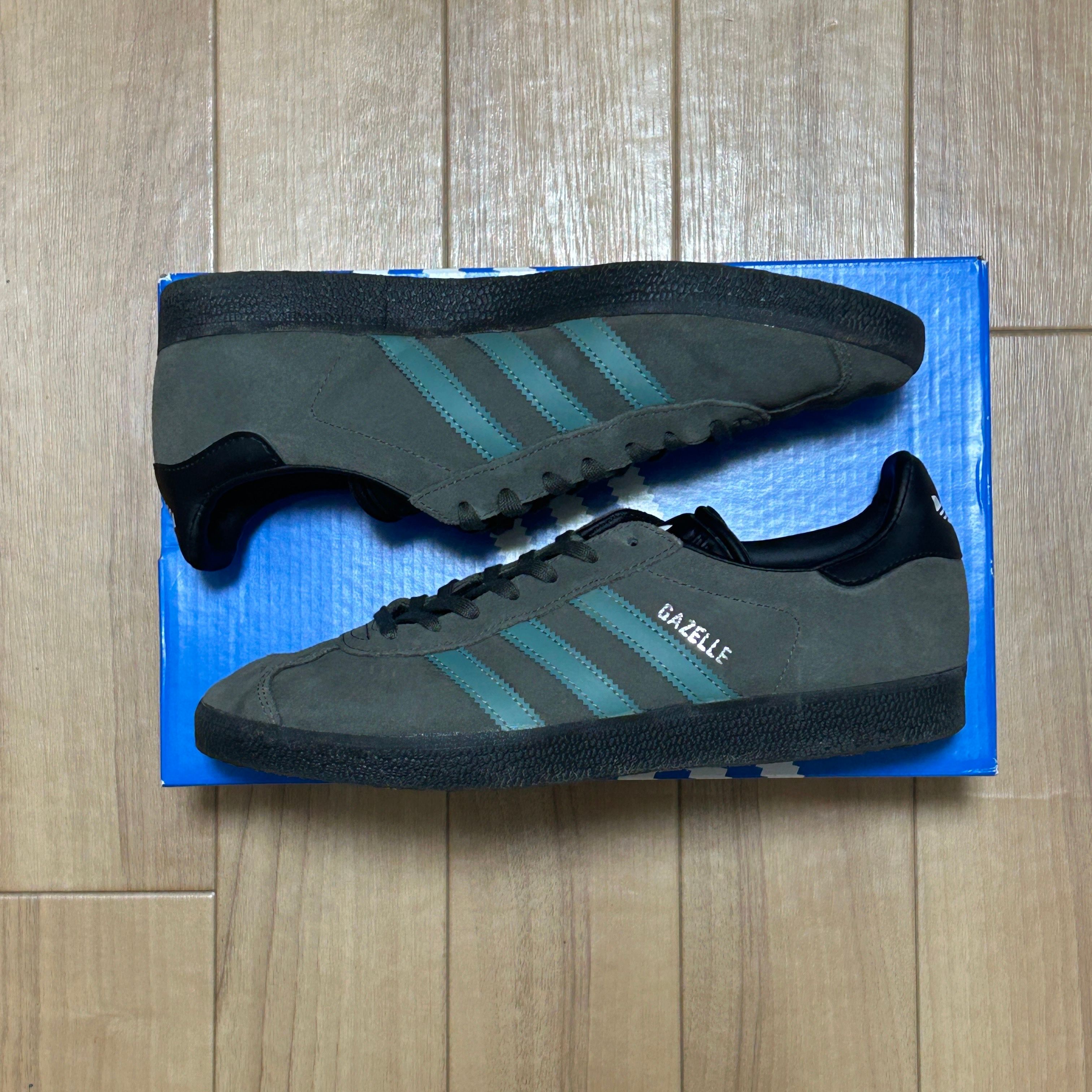 adidas Gazelle "Pantone/Core Black"