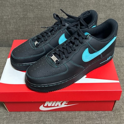 Nike Air Force 1 Low "Black Tiffany"