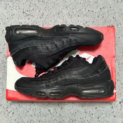 Nike Air Max 95 Essential "Black/Dark Grey/Black"