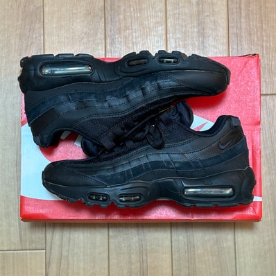 Nike Air Max 95 Essential "Black/Dark Grey/Black"