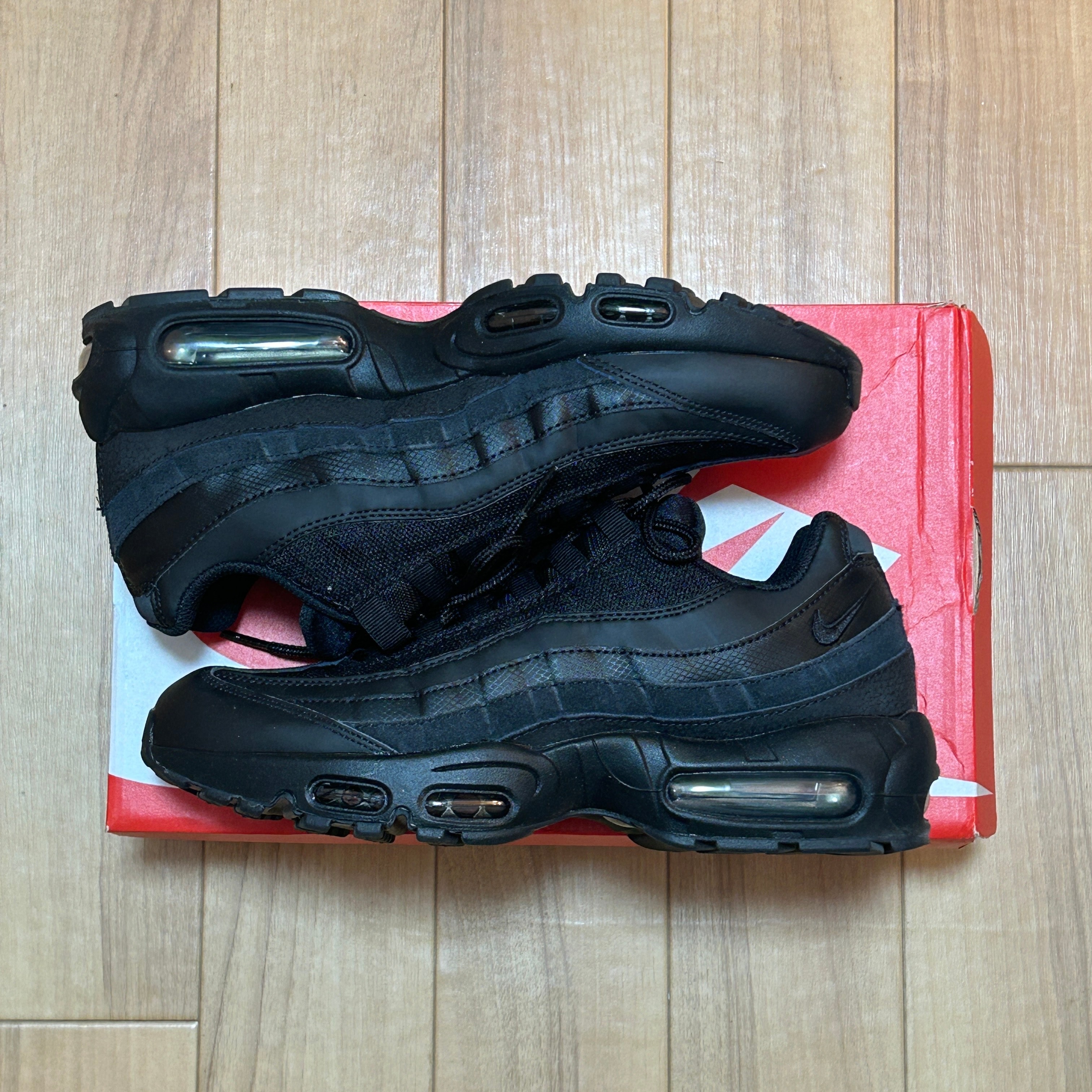 Nike Air Max 95 Essential "Black/Dark Grey/Black"