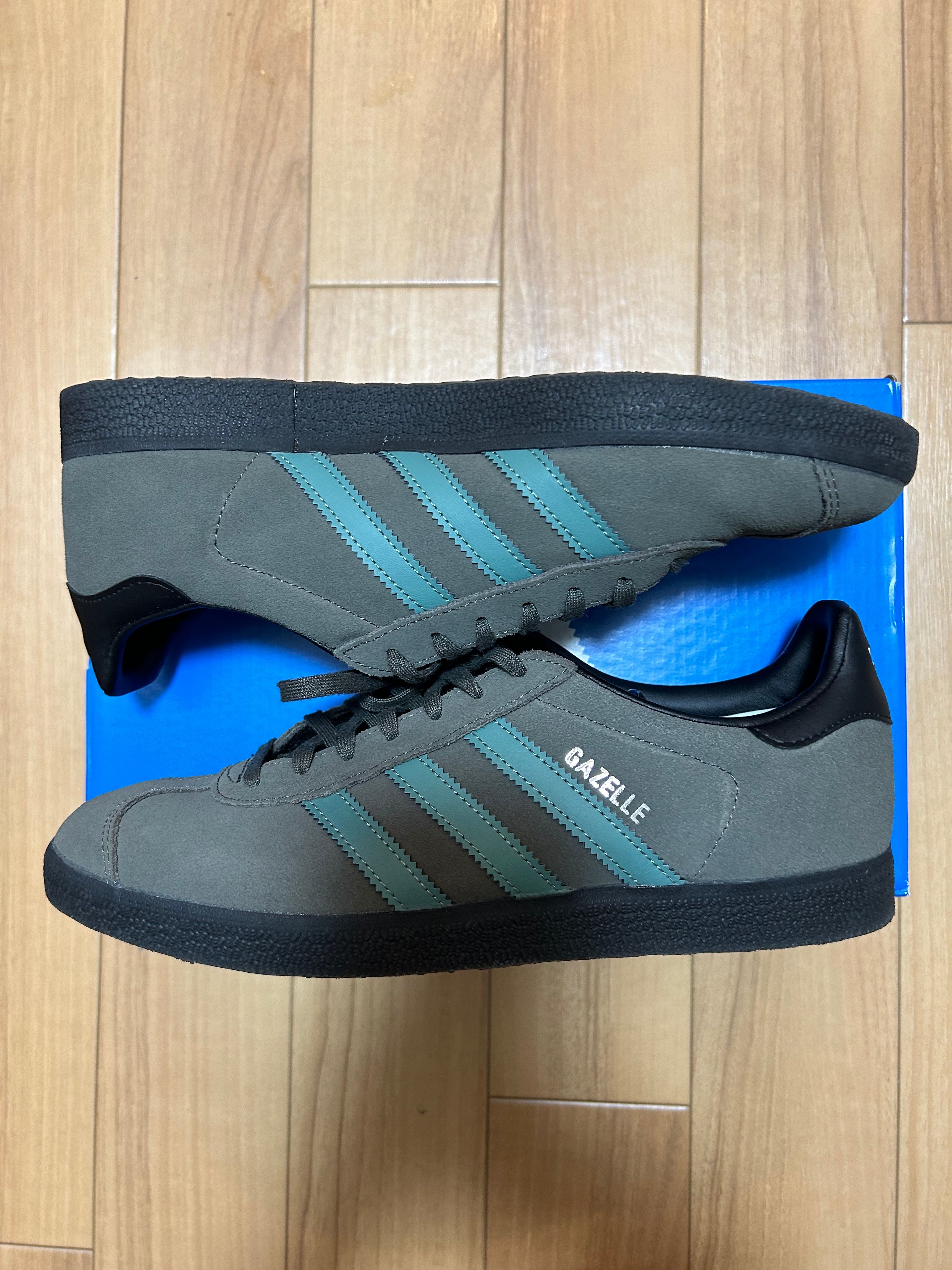 adidas Gazelle "Pantone/Core Black"