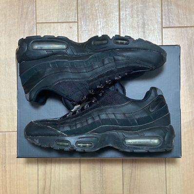 Nike Air Max 95 Essential "Black/Dark Grey/Black"