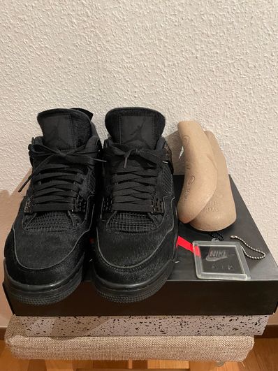 Olivia Kim × Nike Women's Air Jordan 4 "Black Cat"