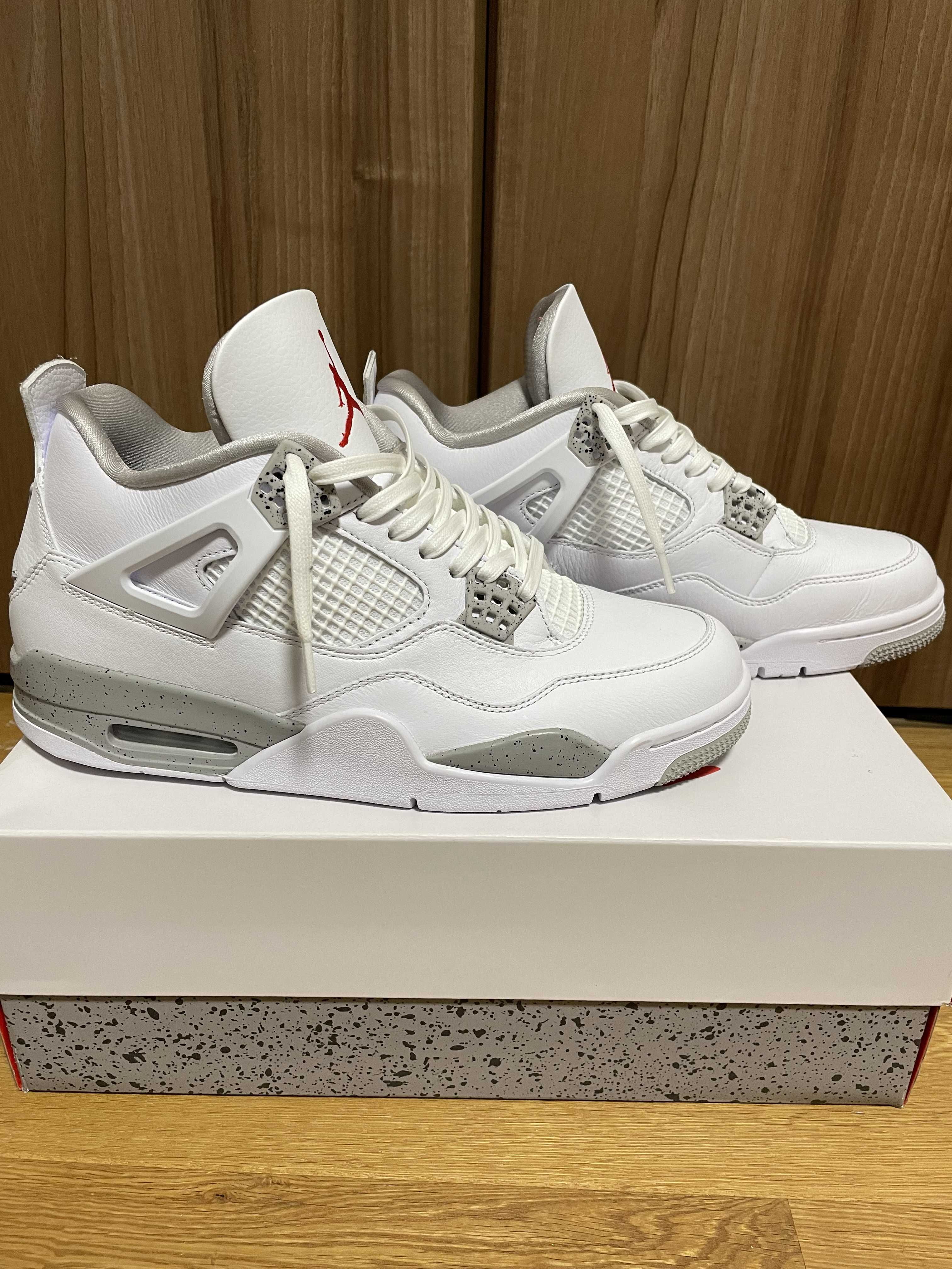 Nike Air Jordan 4 "Tech White"