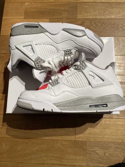 Nike Air Jordan 4 "Tech White"
