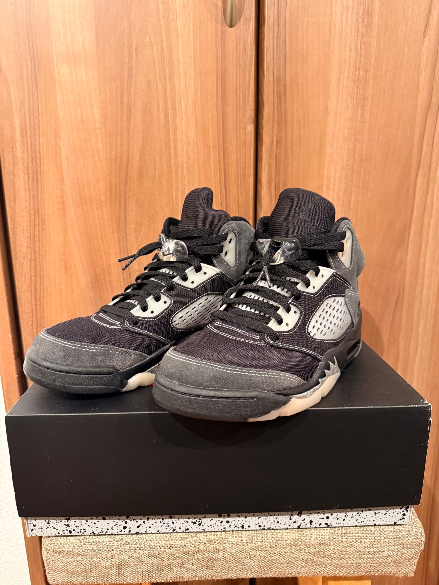 Nike Air Jordan 5 "Anthracite"