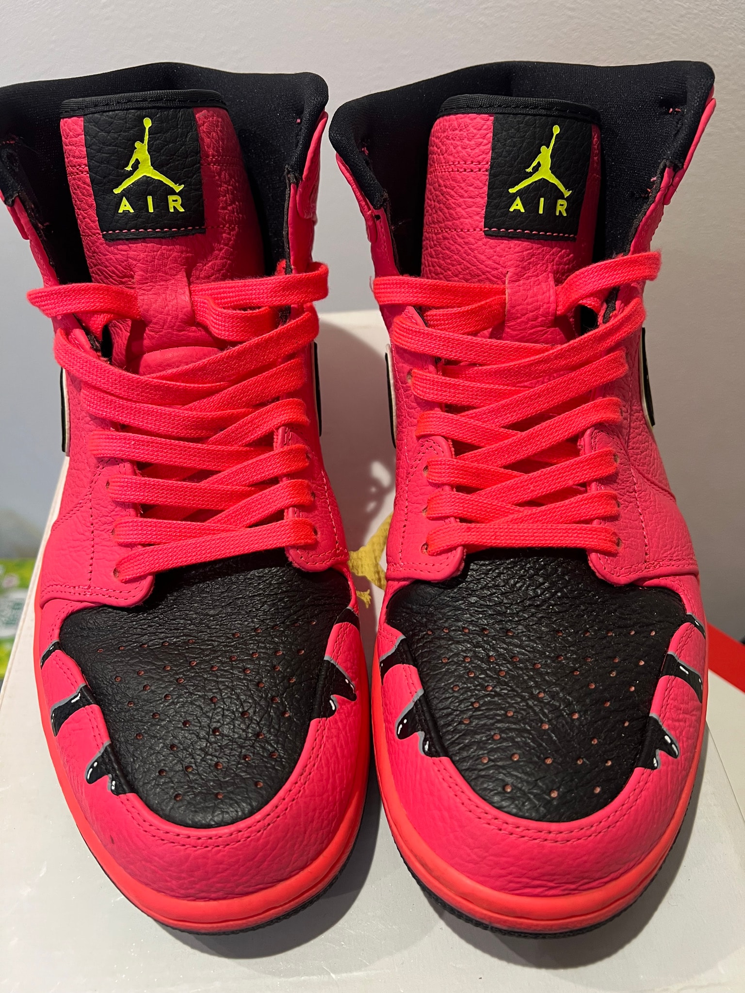 Nike Women's Air Jordan 1 Retro High "Hot Punch"