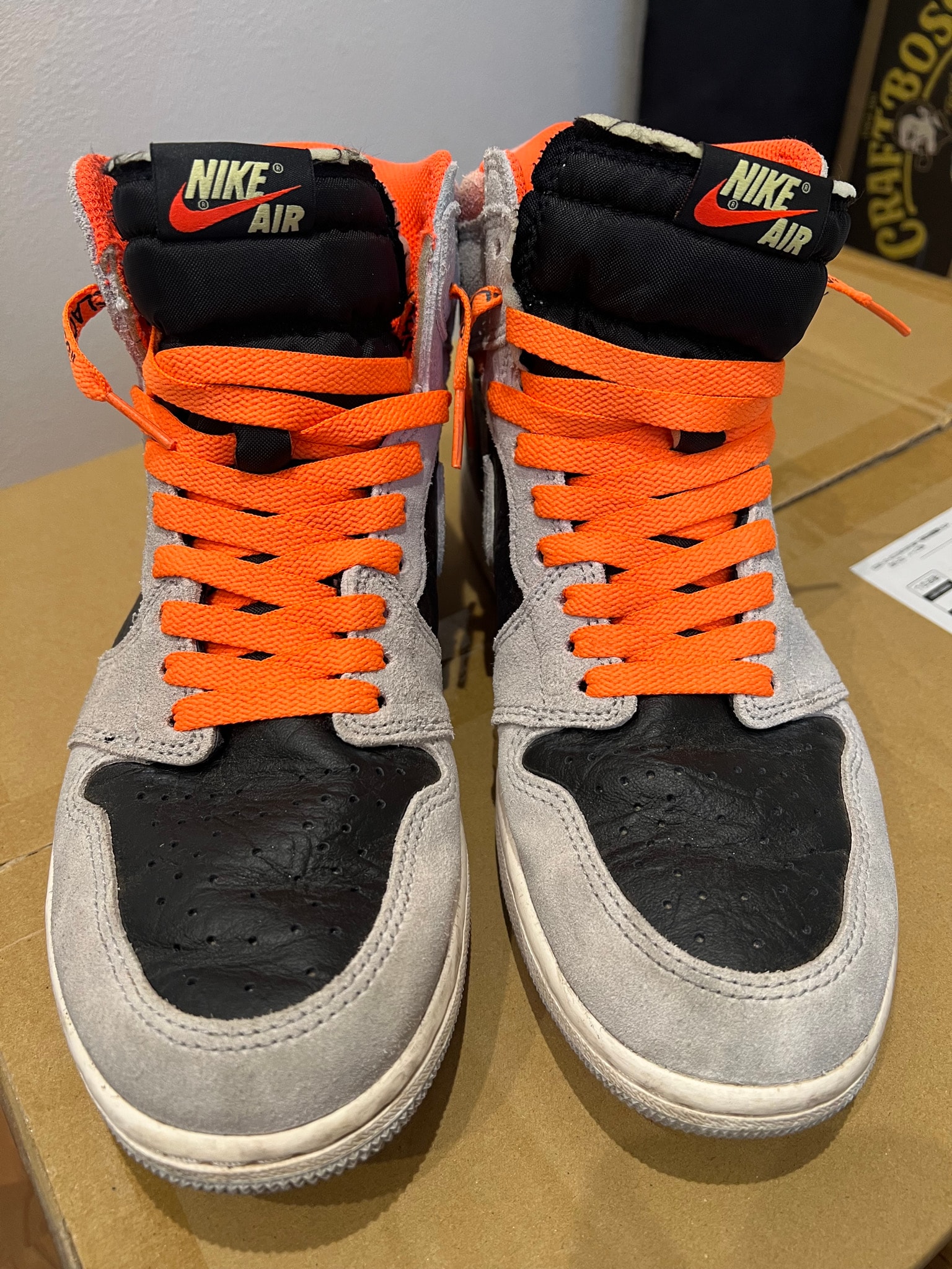 Nike Air Jordan 1 Retro High OG "Hyper Crimson"