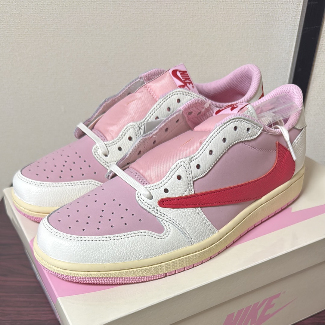 Travis Scott × Nike Air Jordan 1 Retro Low OG "Sail/Tropical Pink"