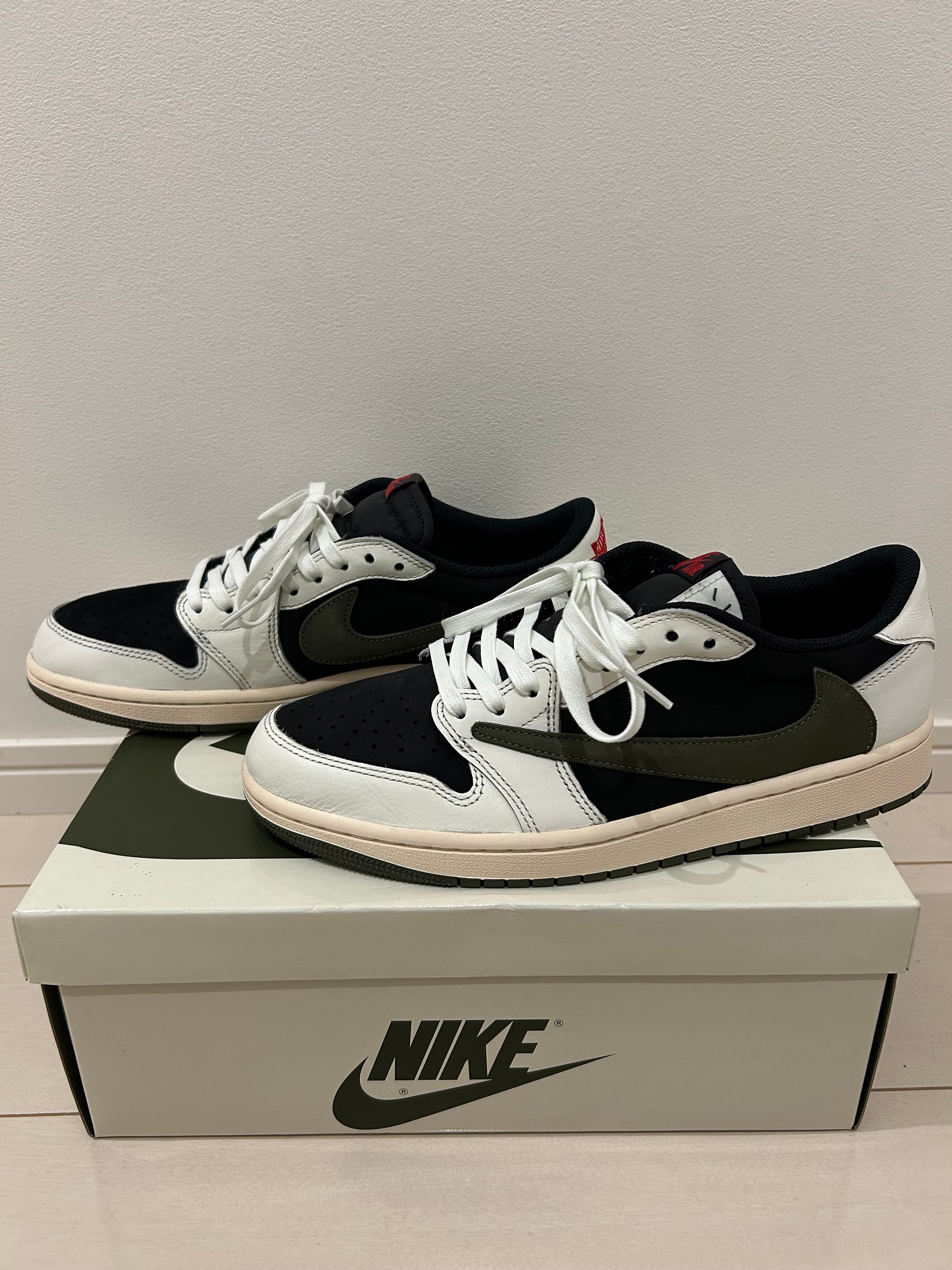 Travis Scott × Nike Women's Air Jordan 1 Low OG "Medium Olive"