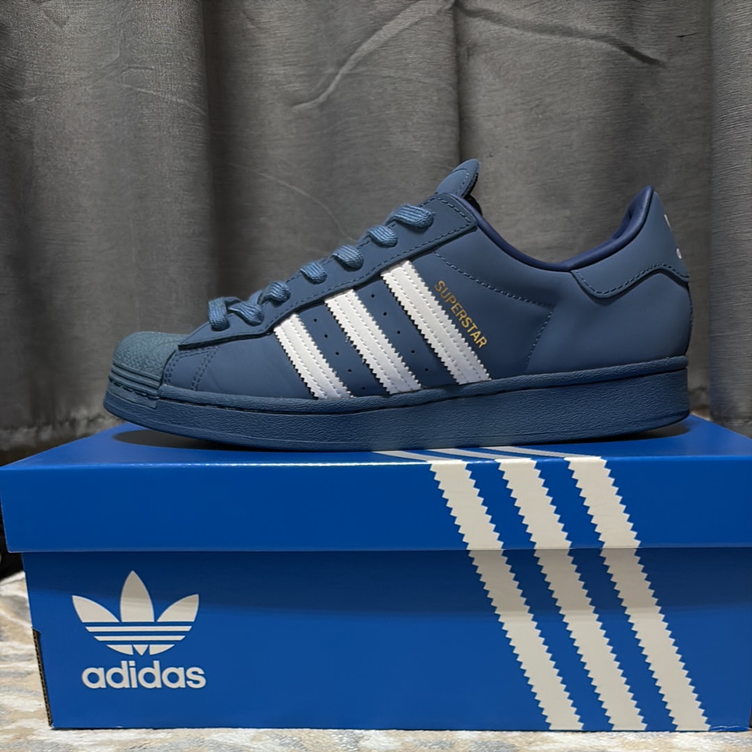King Gnu Daiki Tsuneta × atmos × adidas Superstar "Blue"