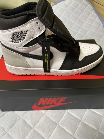 Nike Air Jordan 1 High OG "Bleached Coral"