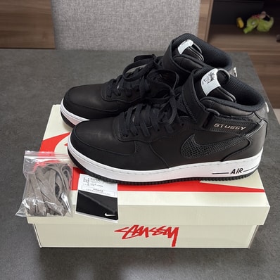Stussy × Nike Air Force 1 Mid "Black/Black"