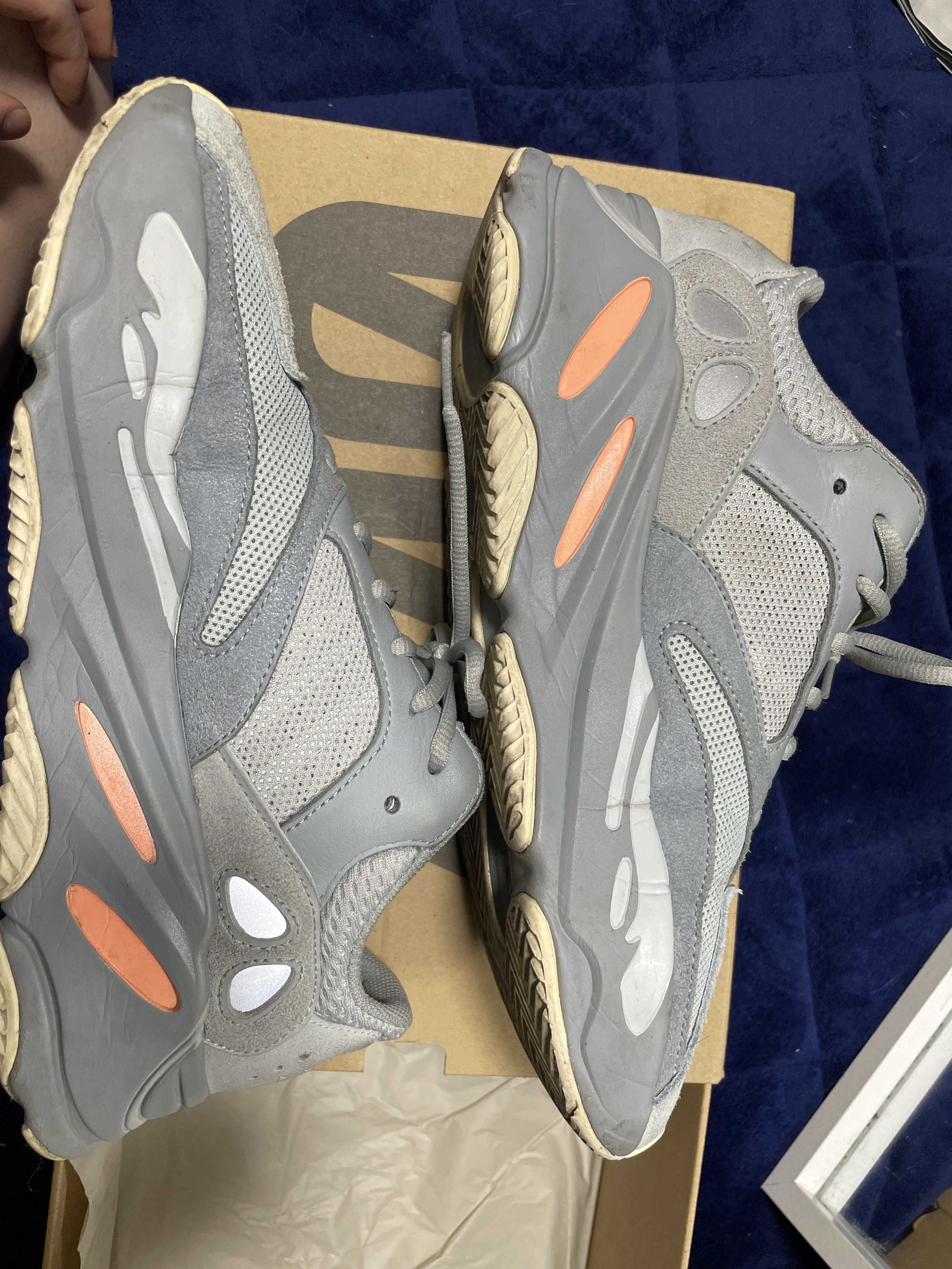 ADIDAS YEEZY BOOST 700 "INERTIA"