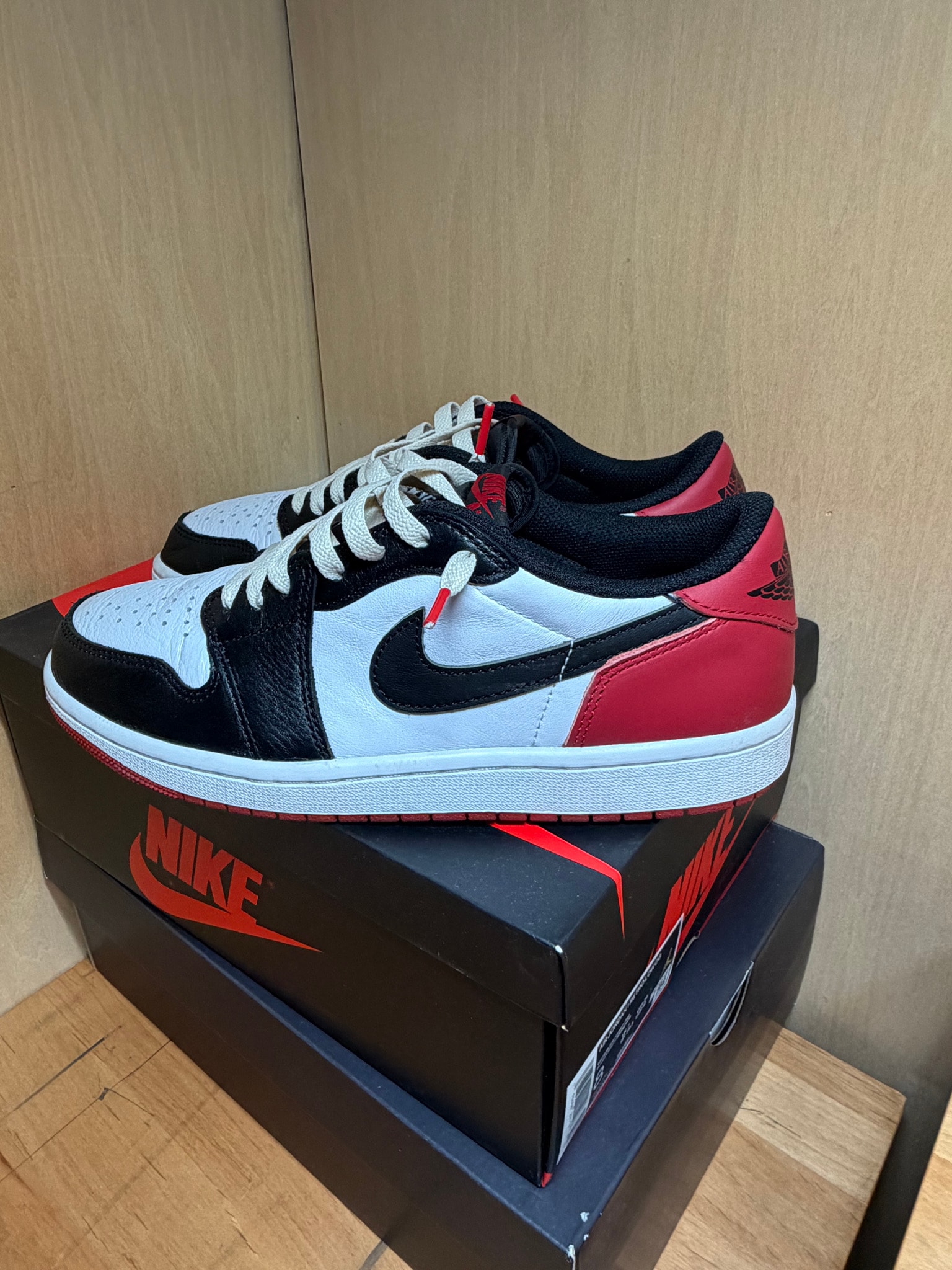 Nike Air Jordan 1 Retro Low OG "Black Toe"