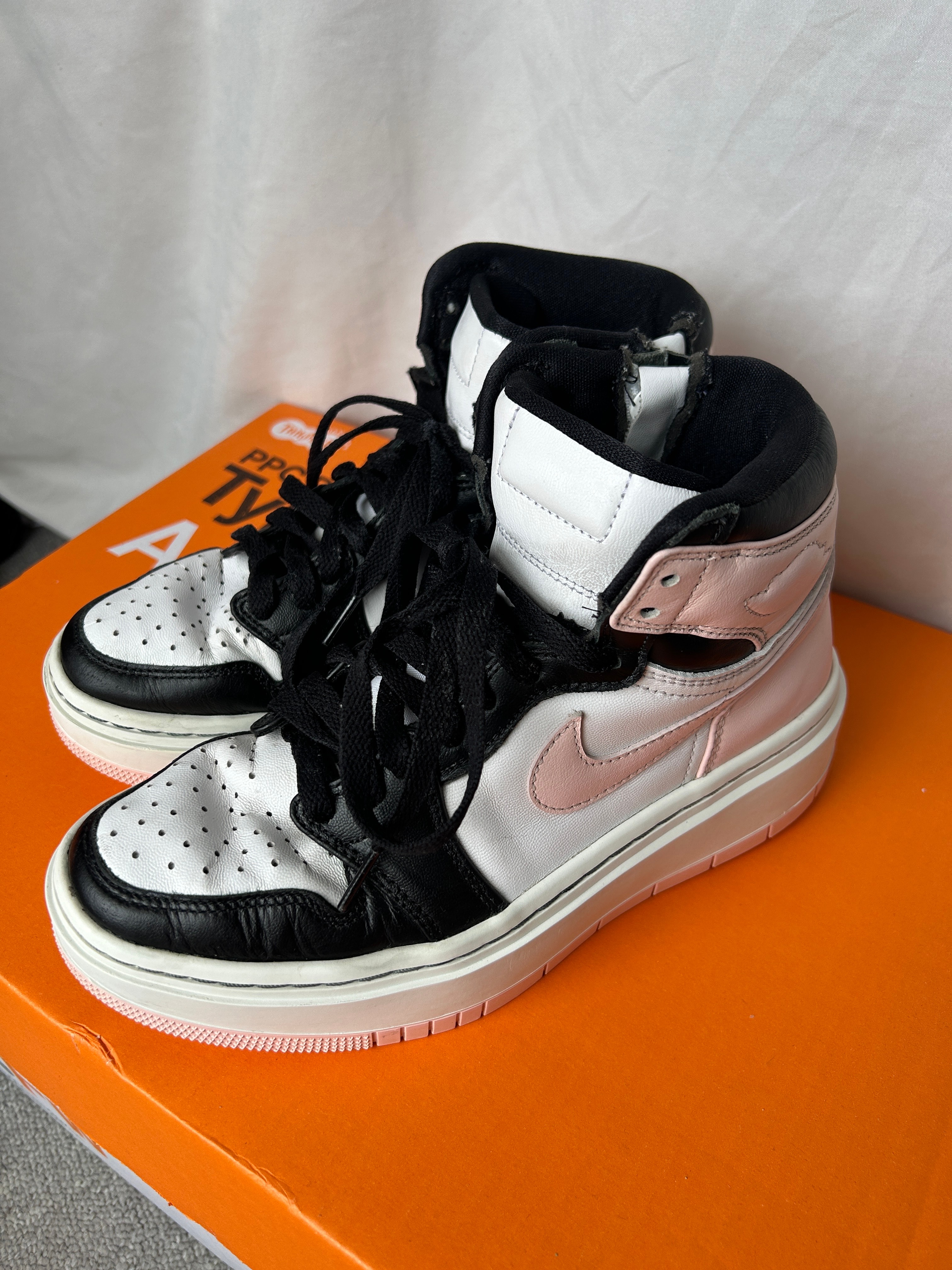 Nike Women's Air Jordan 1 High Elevate "Soft Pink"