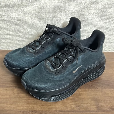 Nike Vomero Premium "Chrome Mini Swoosh/Black"