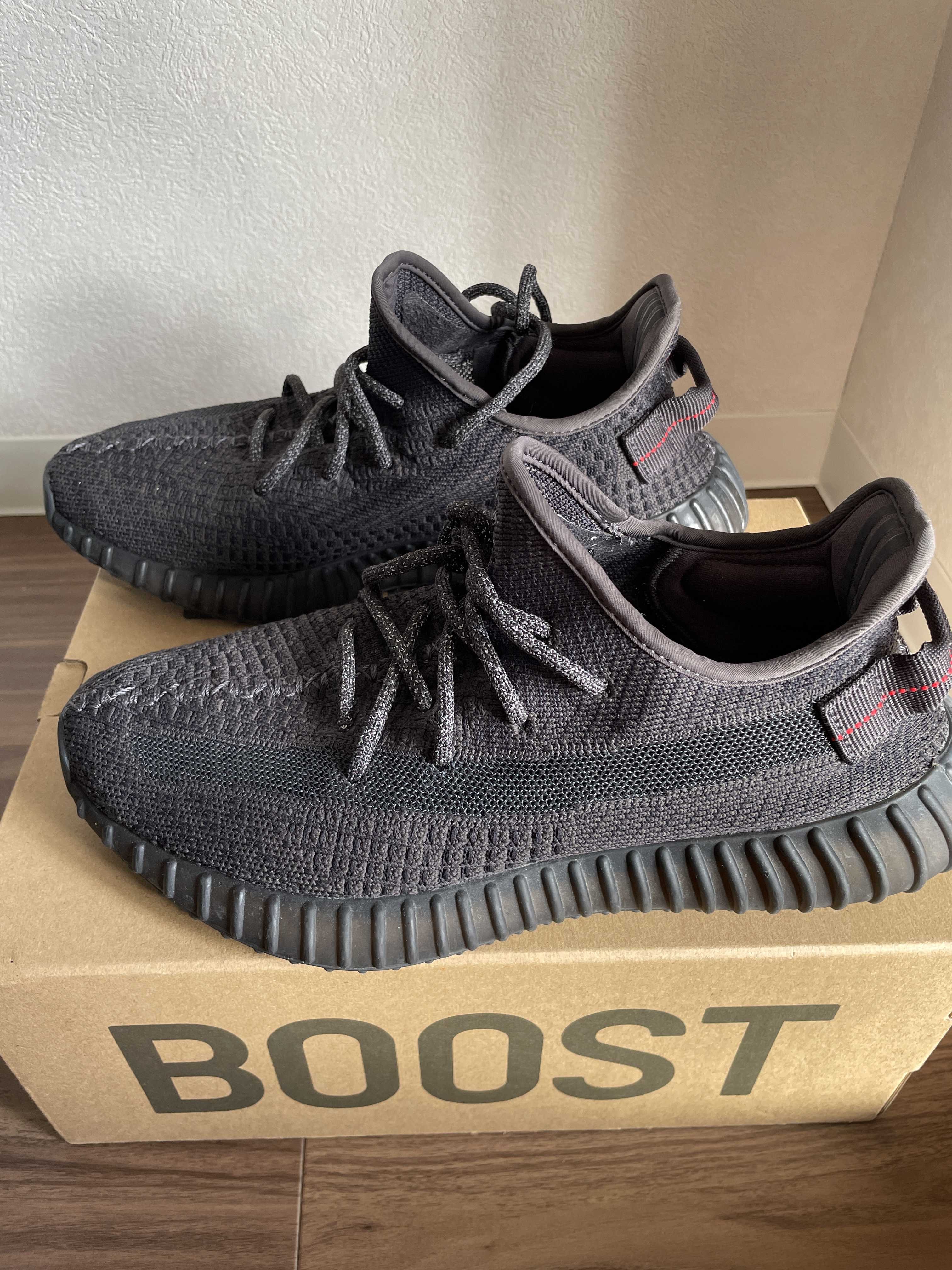 adidas YEEZY Boost 350 V2 "Black"