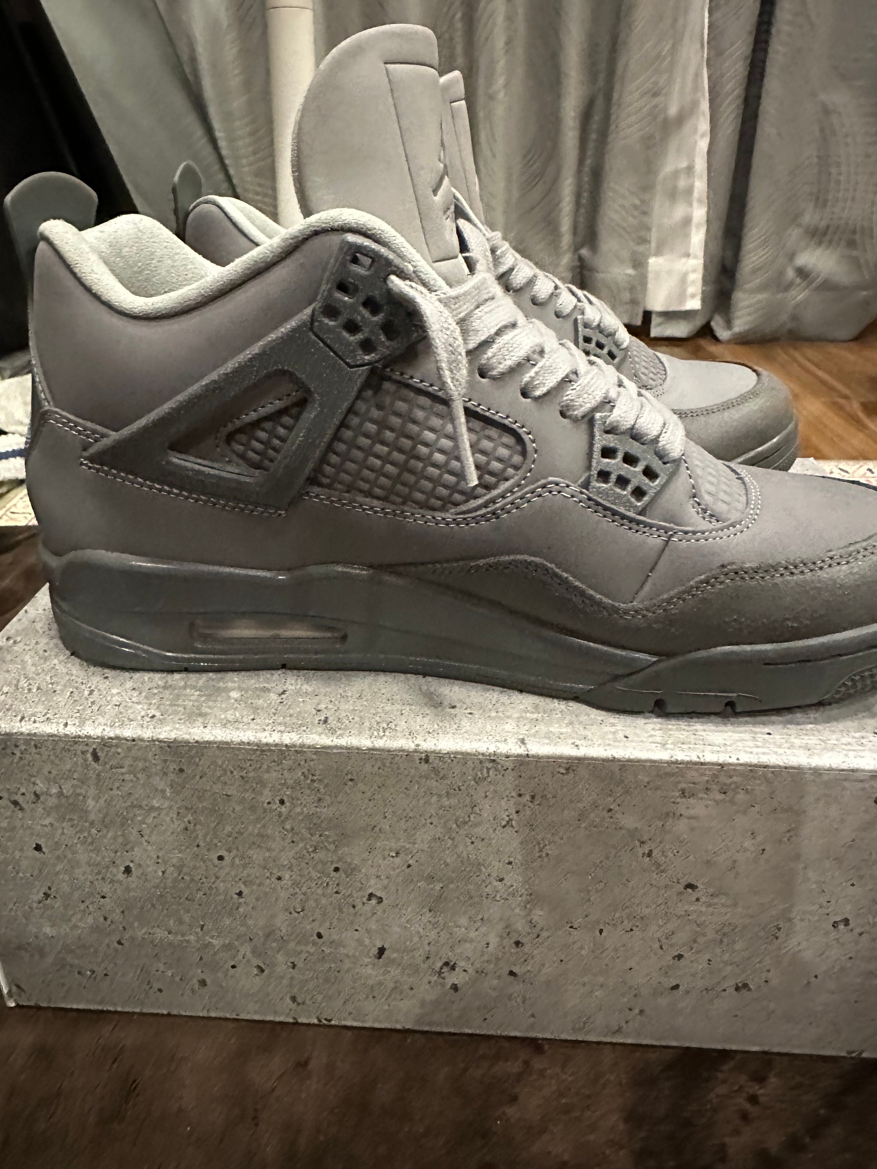 Nike Air Jordan 4 Retro SE "Wet Cement"