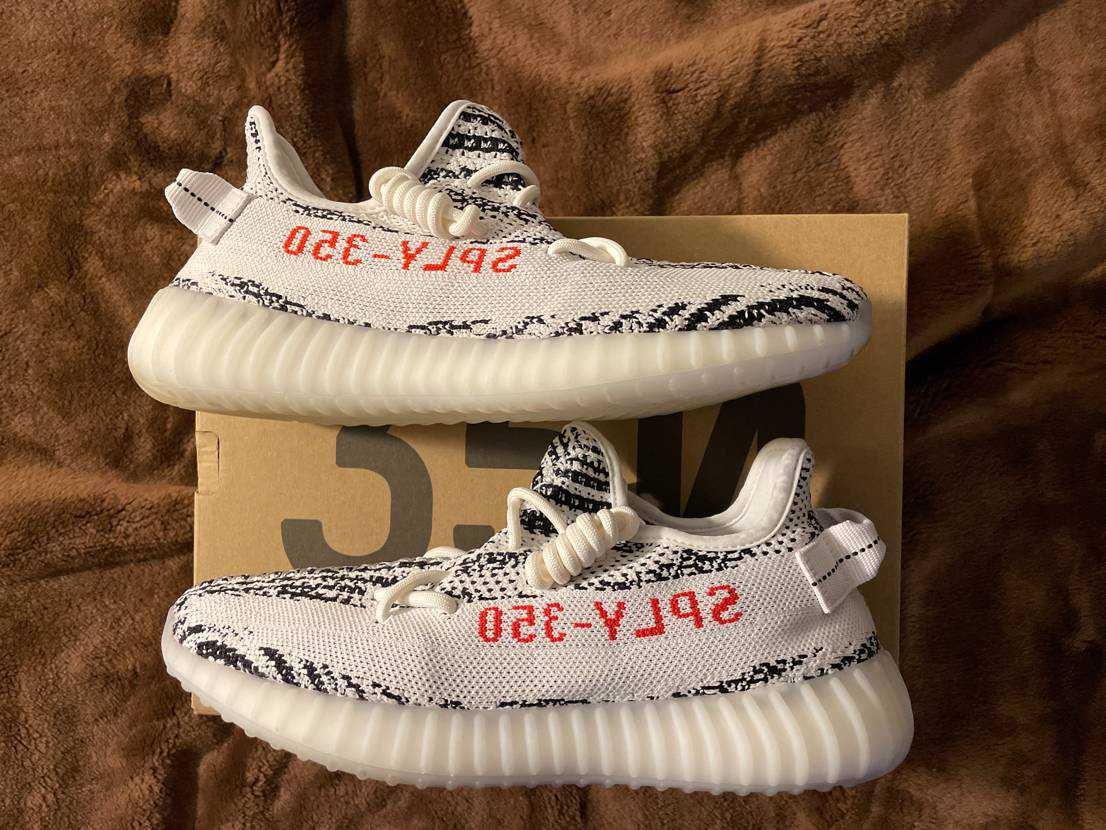 adidas YEEZY Boost 350 V2 "Zebra"