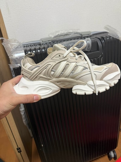 adidas XLG Runner Deluxe "White/Black"