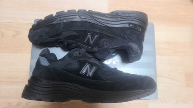 New Balance 992 "Triple Black"