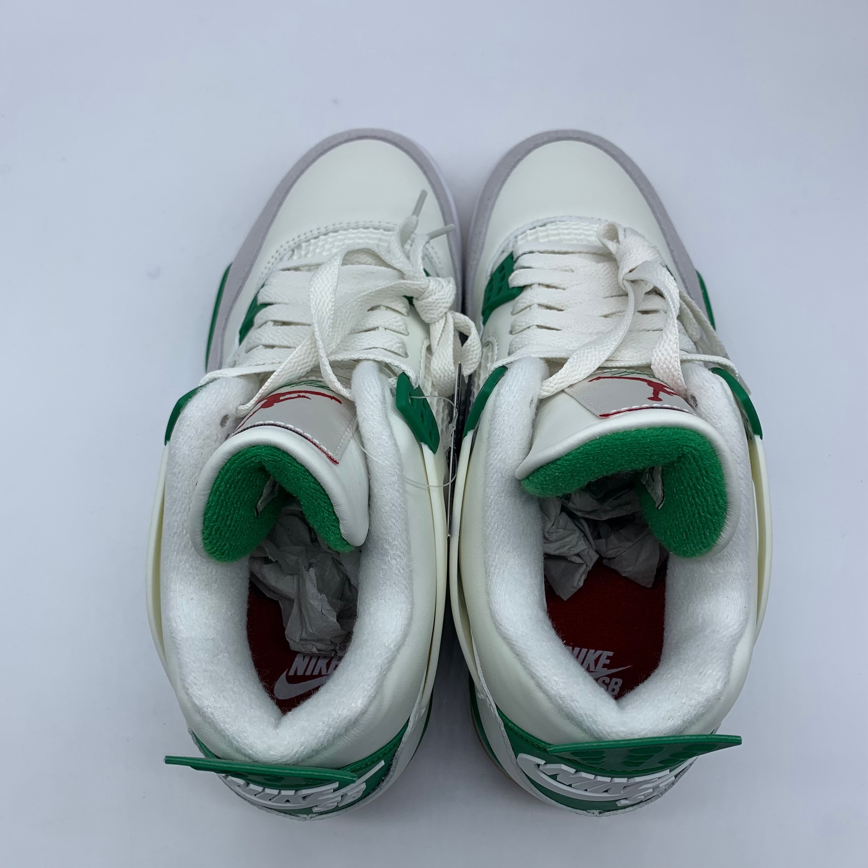 Nike SB × Air Jordan 4 Retro SP "Pine Green"