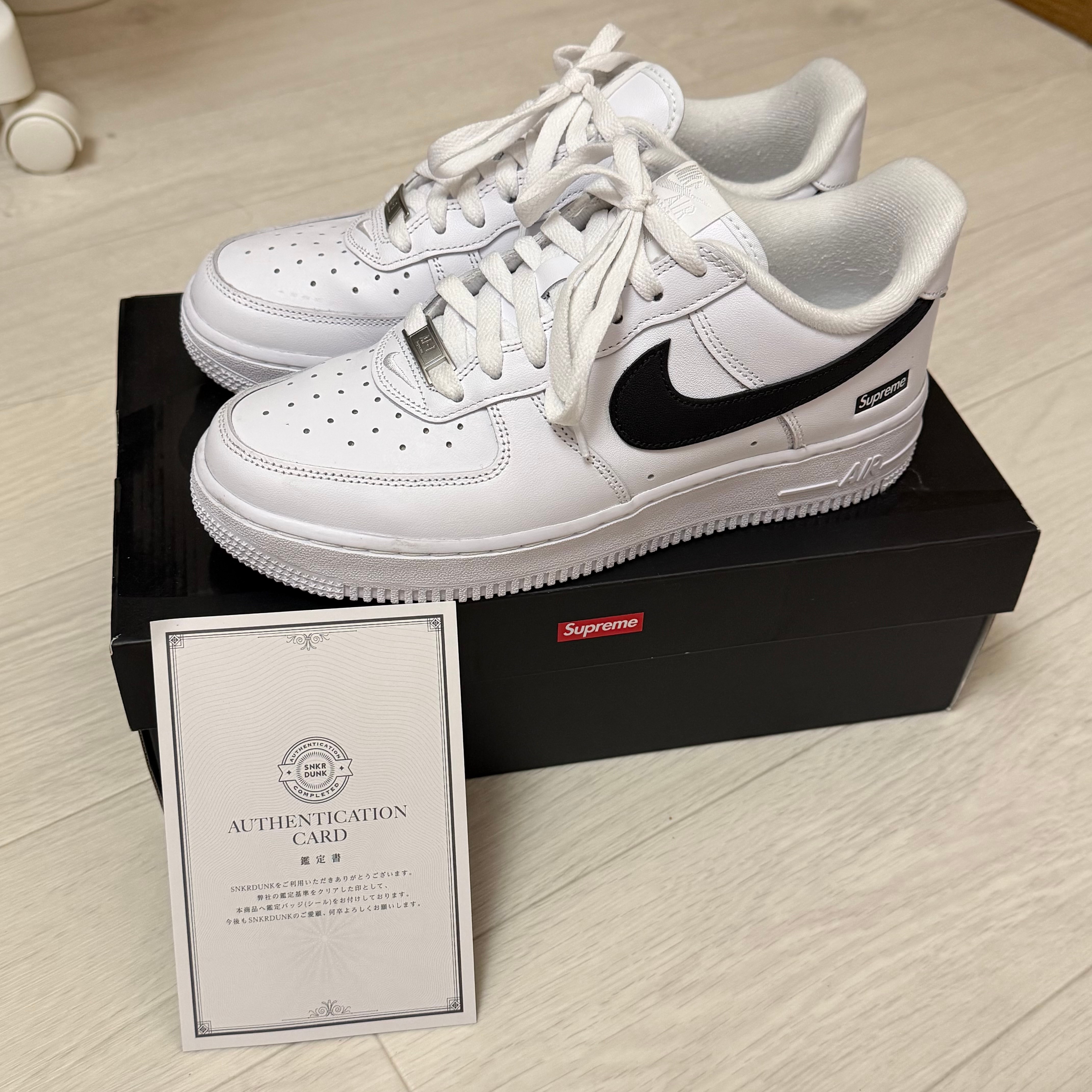 Supreme × Nike Air Force 1 Low "White/Black"