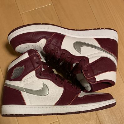 Nike Air Jordan 1 High OG "Bordeaux"