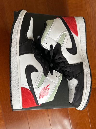 Nike Air Jordan 1 Mid SE "Black/Red/White"