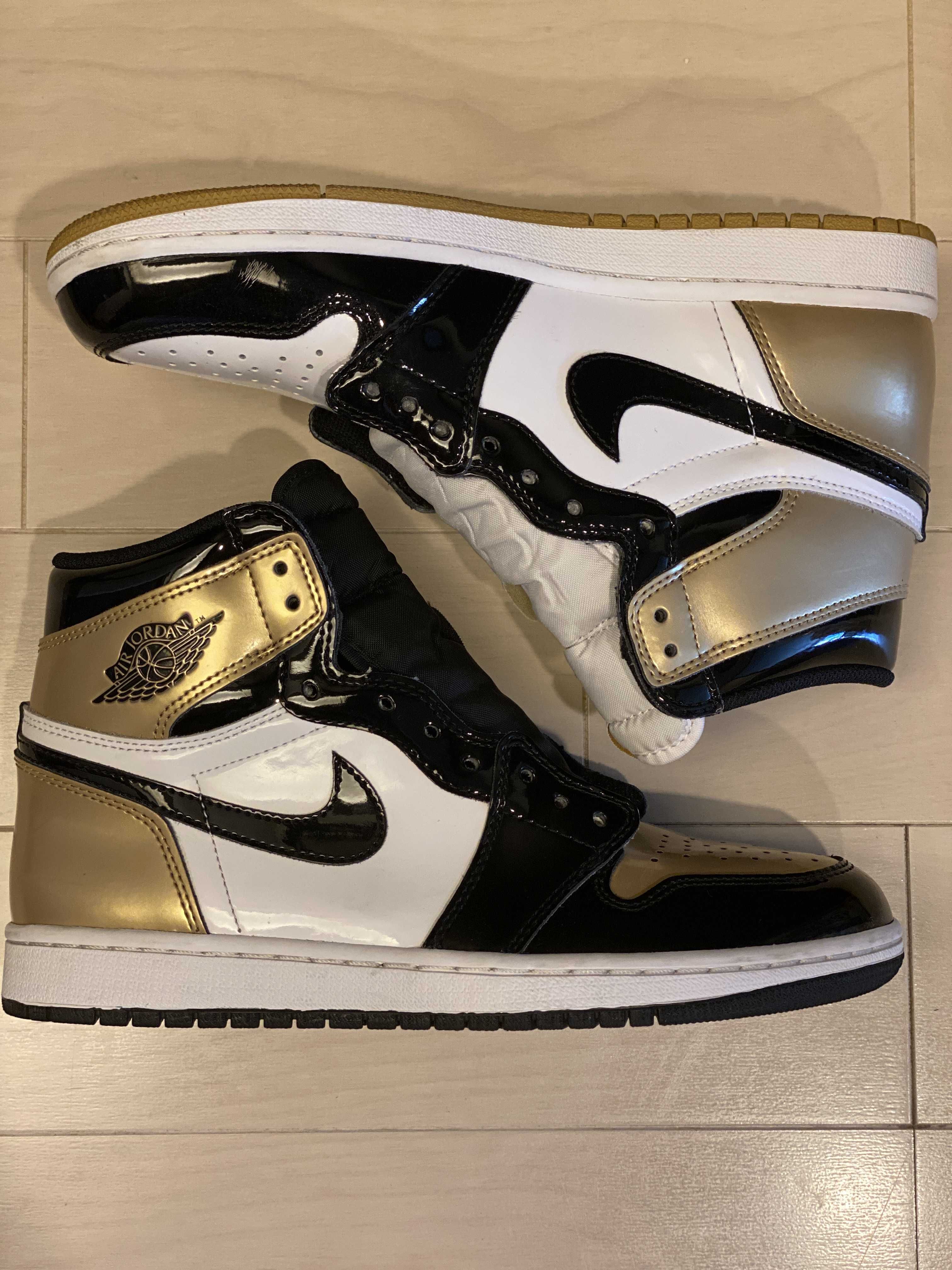 Nike Air Jordan 1 Retro High "Gold Top 3"