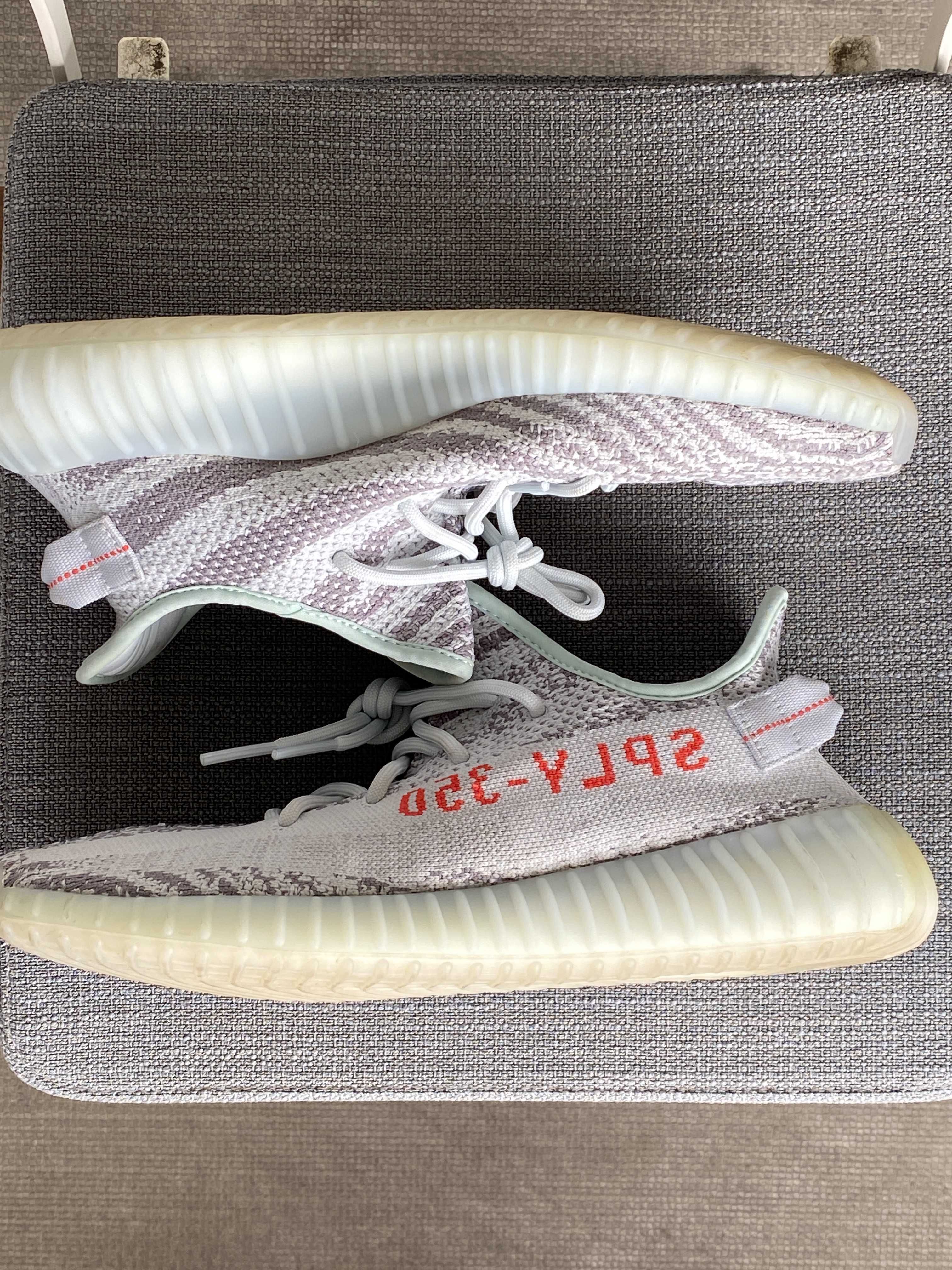 adidas YEEZY Boost 350 V2 "Blue Tint"
