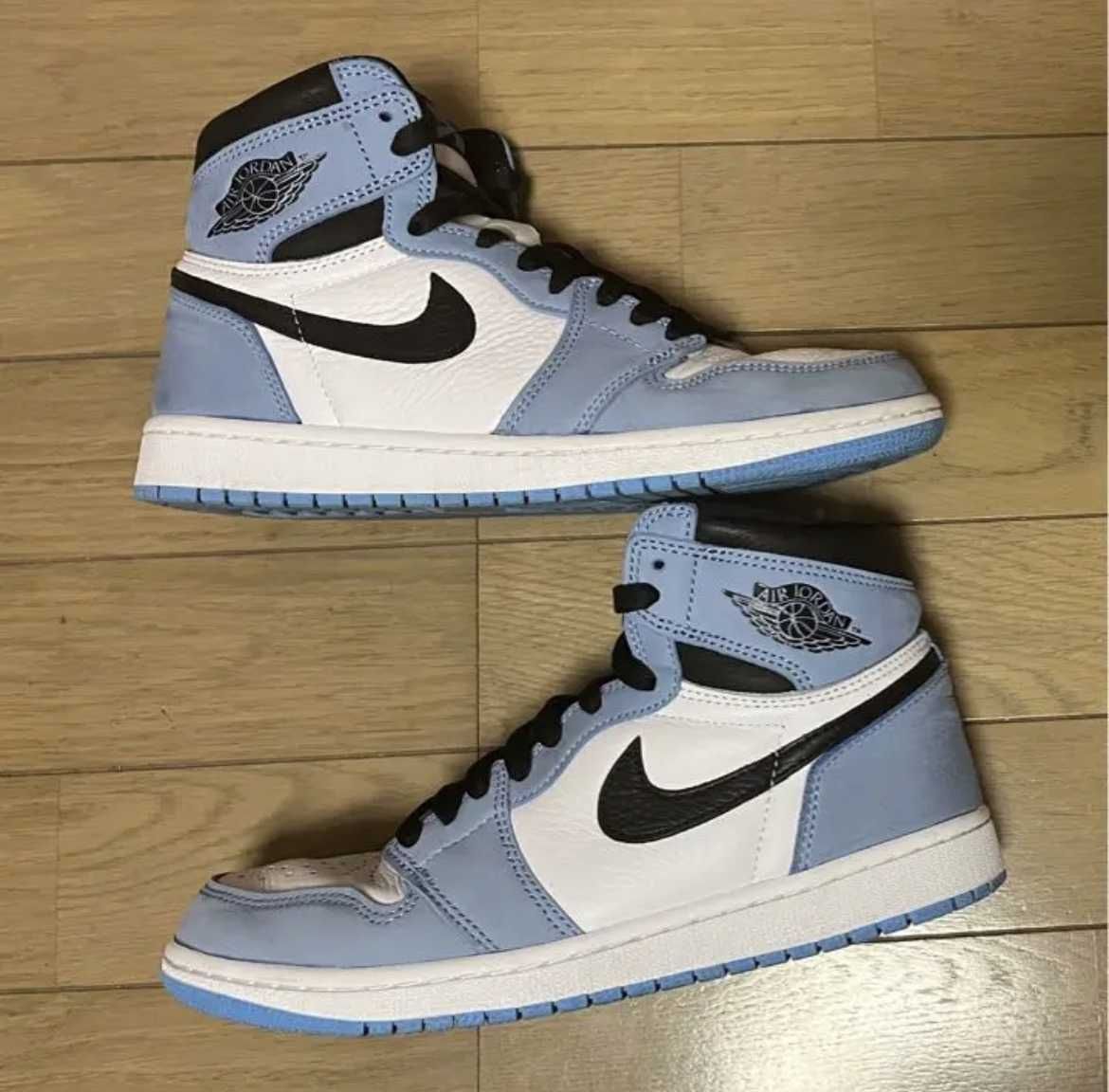 Nike Air Jordan 1 High OG "University Blue"