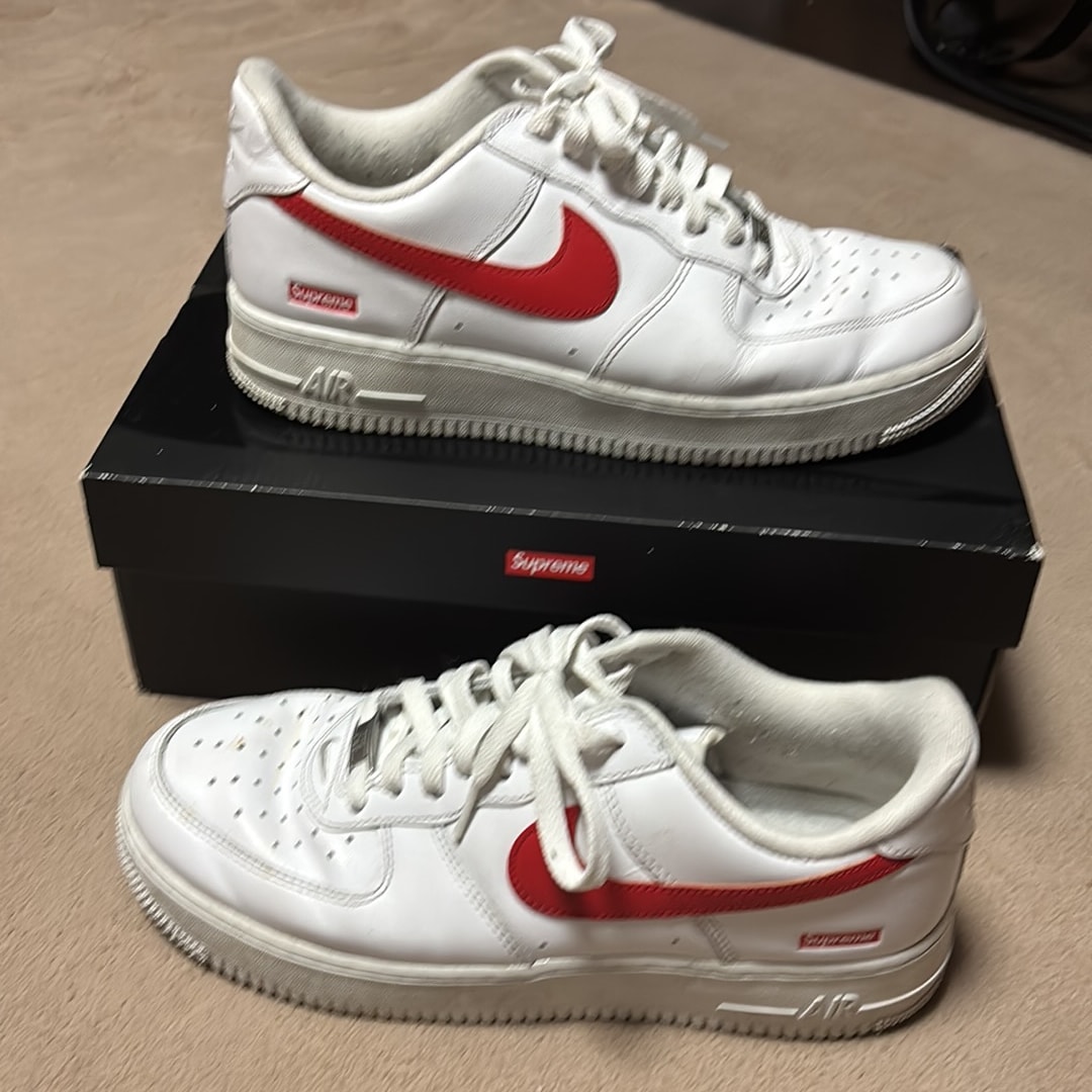 Supreme × Nike Air Force 1 Low China Exclusive "White/Speed Red"