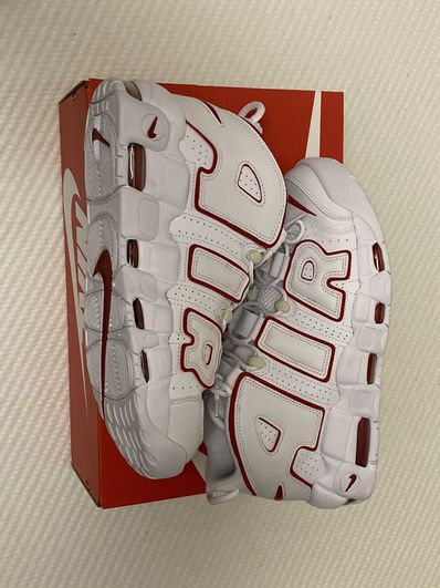 NIKE AIR MORE UPTEMPO "WHITE/VARSITY RED" (2021)