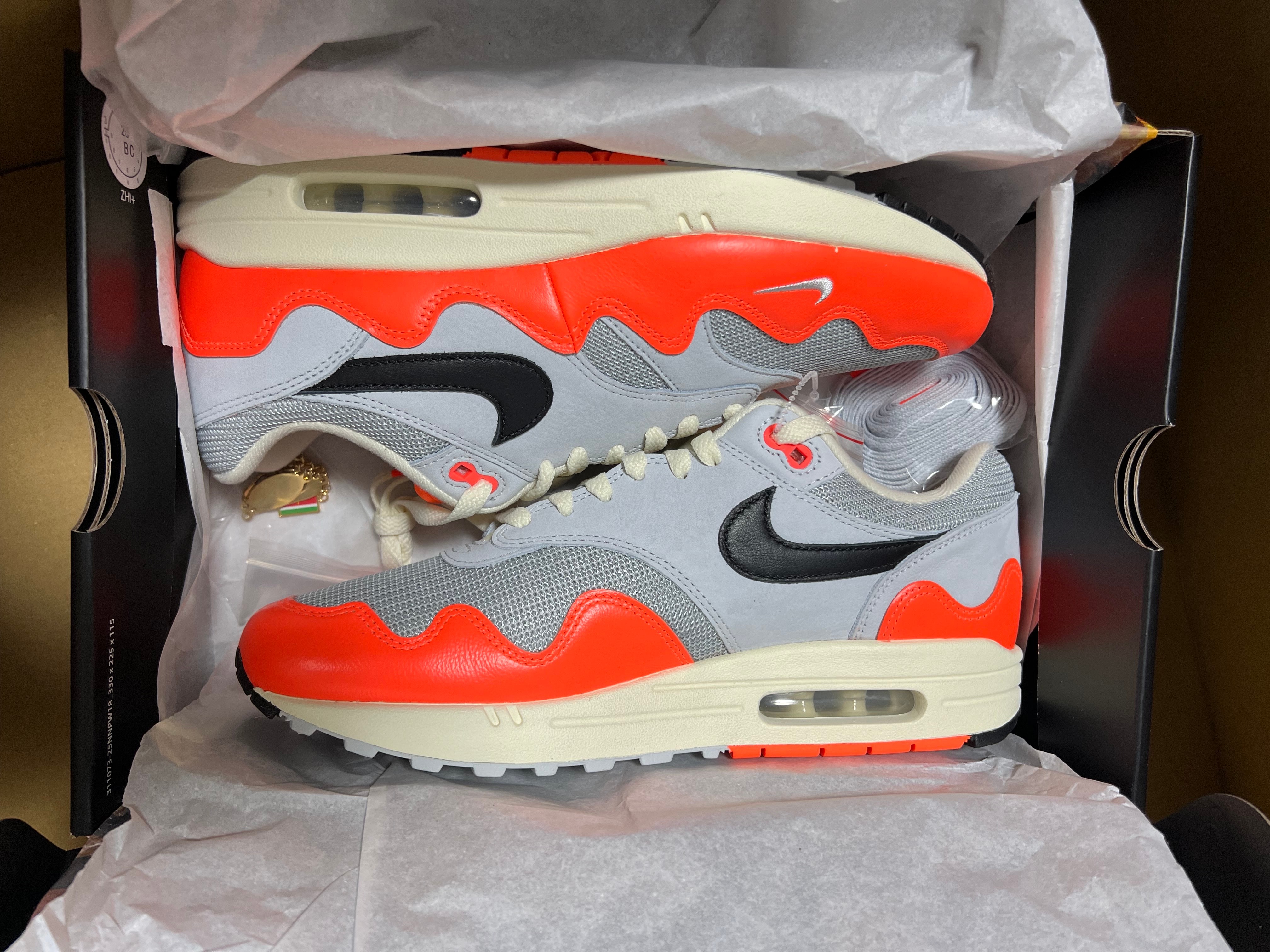 Patta × Nike Air Max 1 SP "Hyper Crimson"
