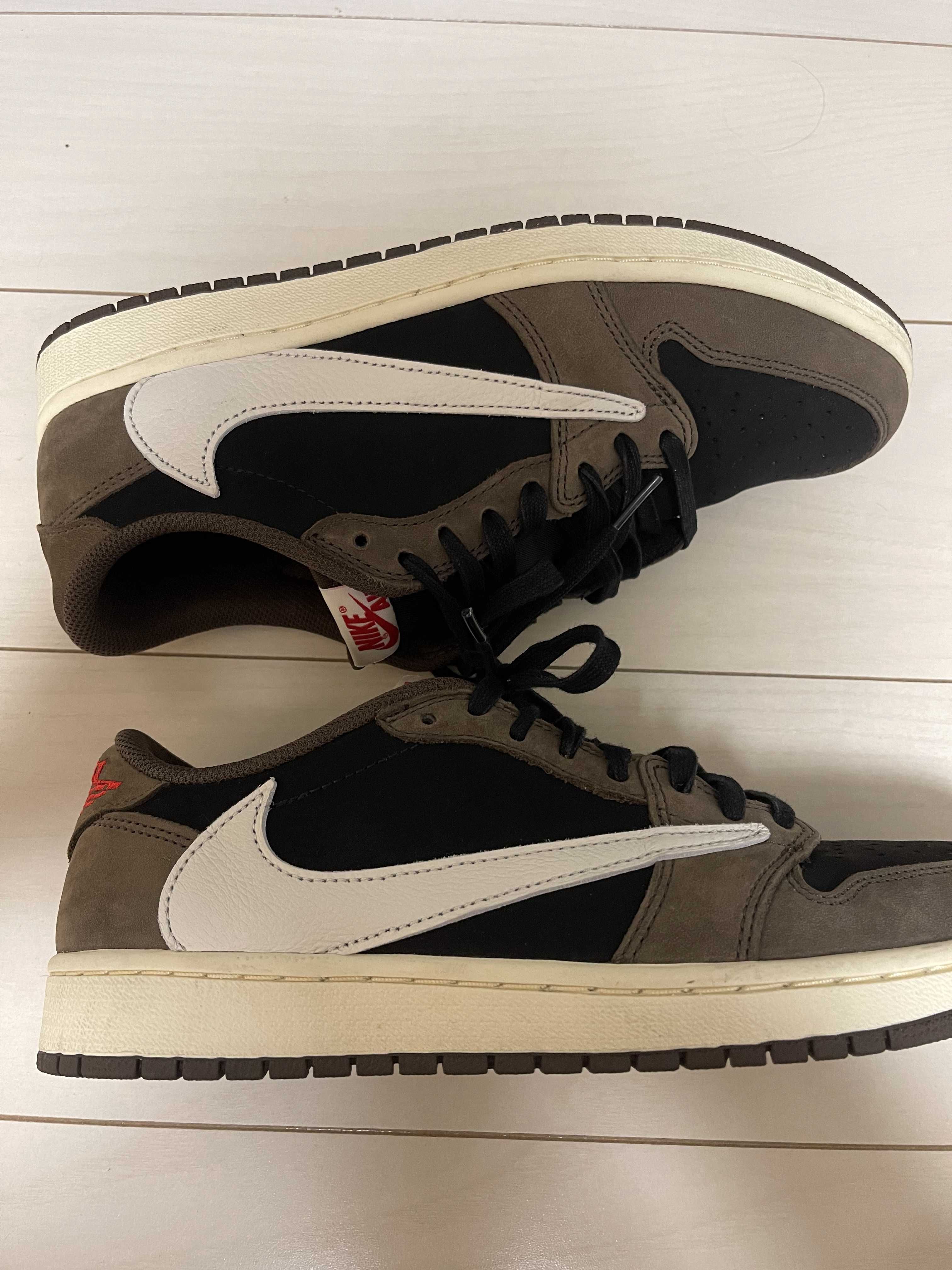 Travis Scott × Nike Air Jordan 1 Low OG SP-T "Black/Dark Mocha"