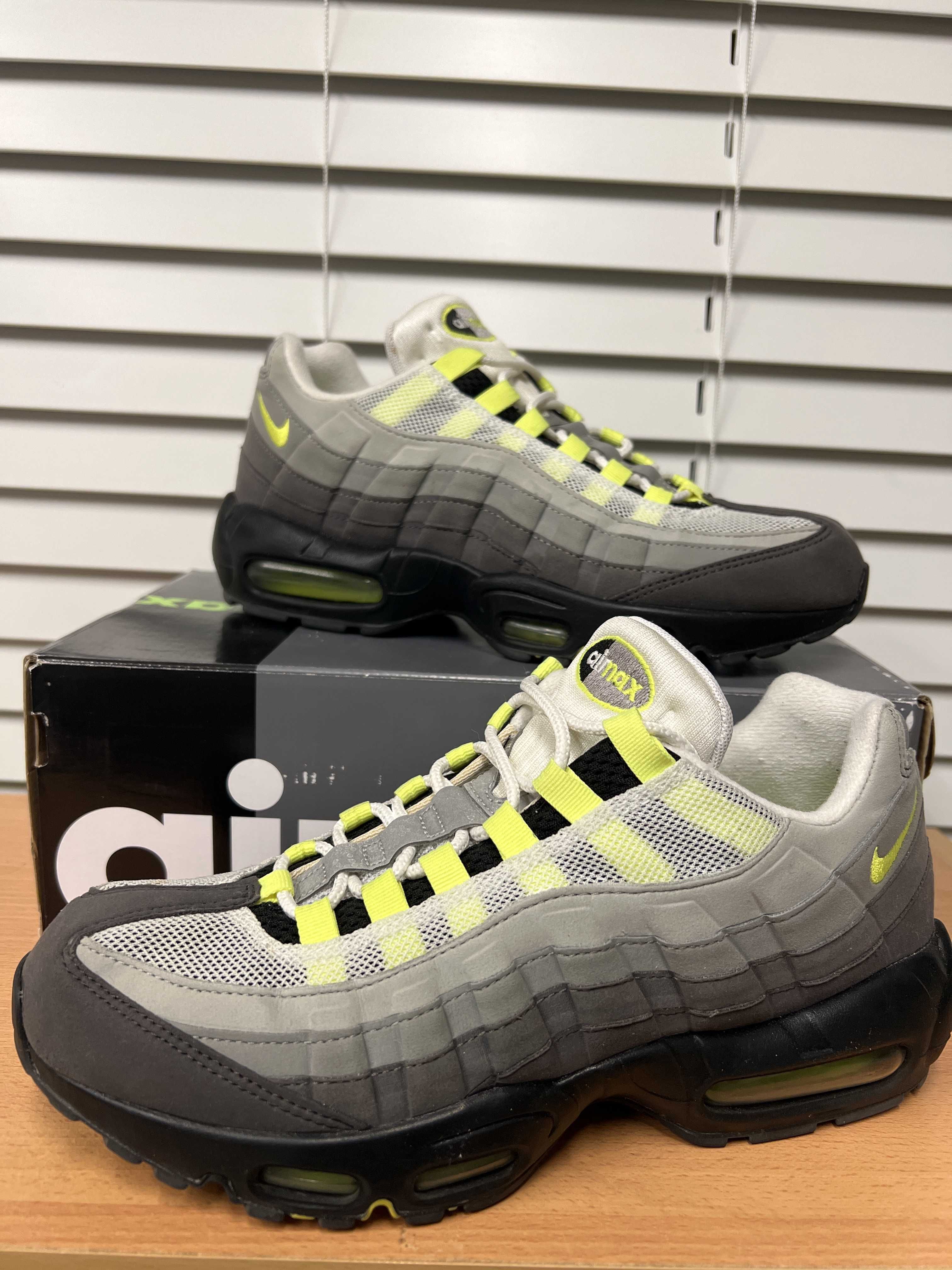 Nike Air Max 95 OG "Yellow Gradation" (2018)