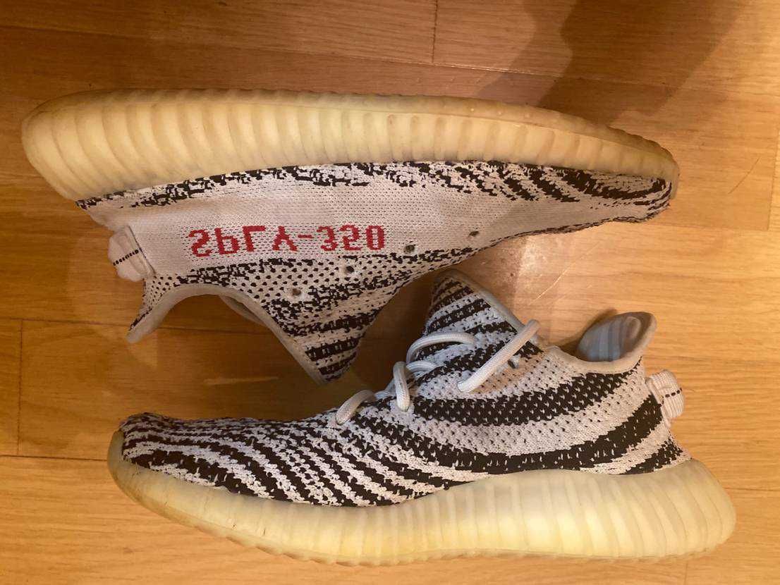 adidas YEEZY Boost 350 V2 "Zebra"
