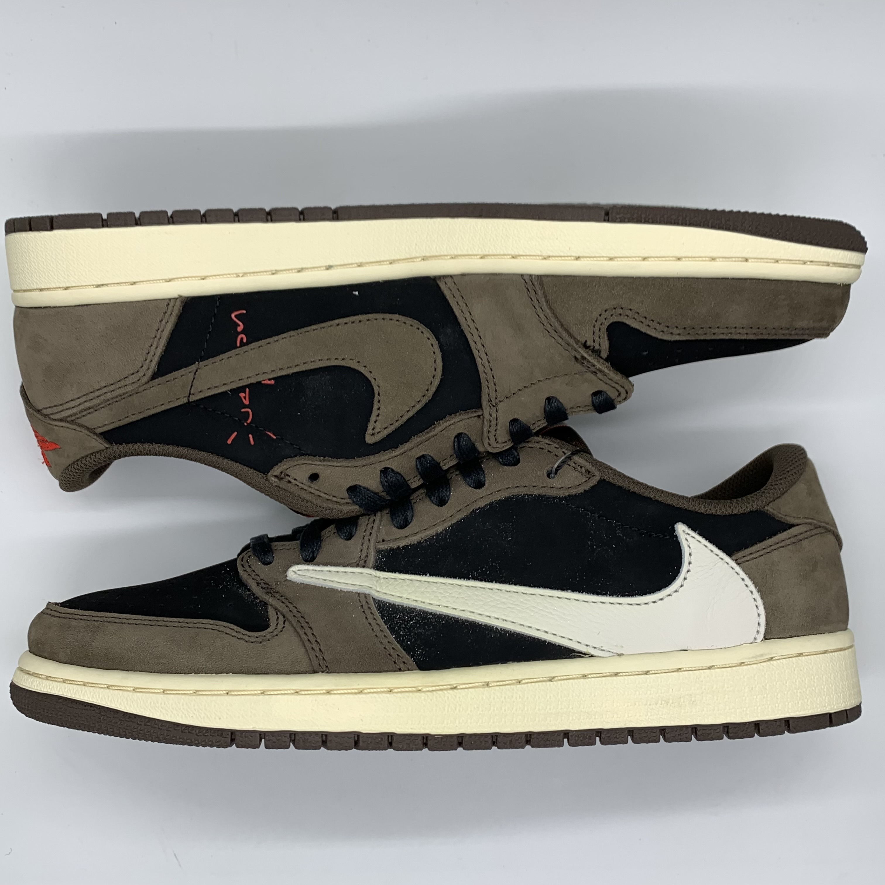 Travis Scott × Nike Air Jordan 1 Low OG SP-T "Black/Dark Mocha"