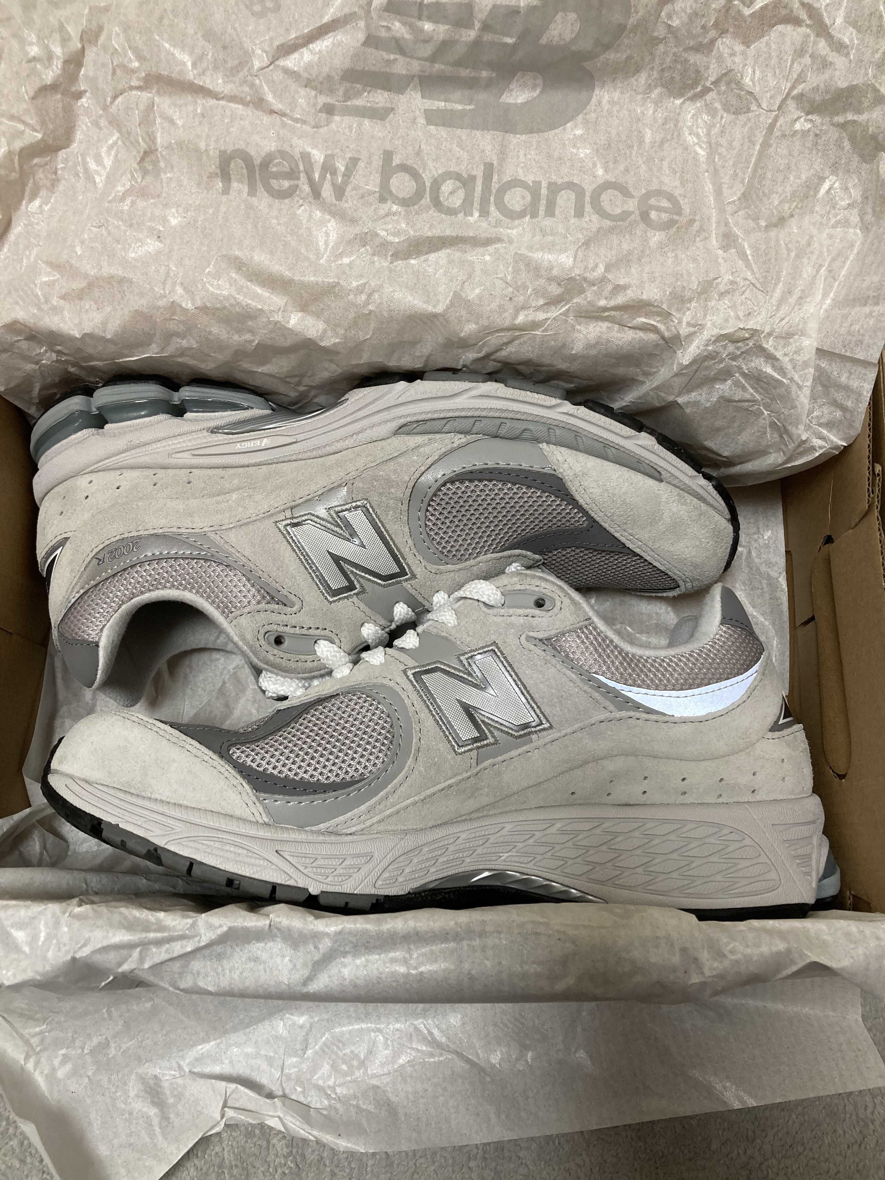 New Balance 2002R "Gray"