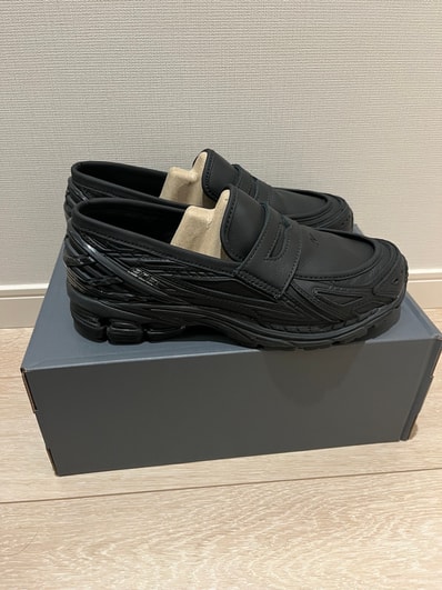 New Balance 1906L "Triple Black"