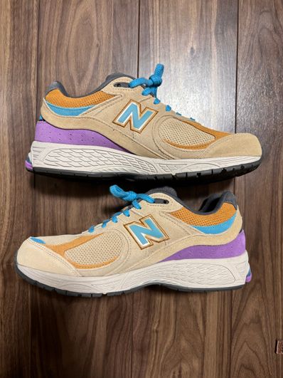 New Balance 2002R "Beige/Purple"