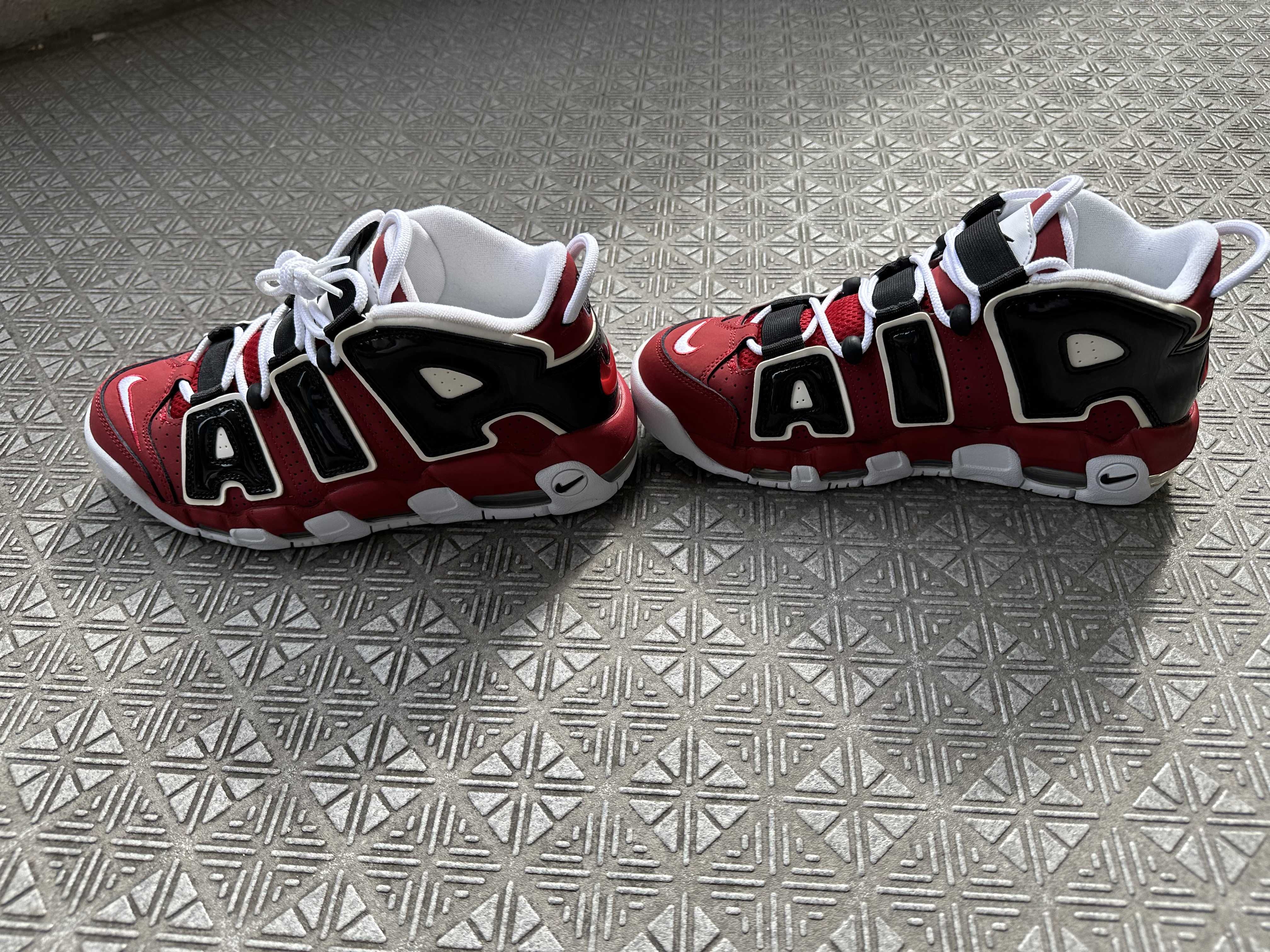 Nike Air More Uptempo ’96 "Black and Varsity Red" (2021)