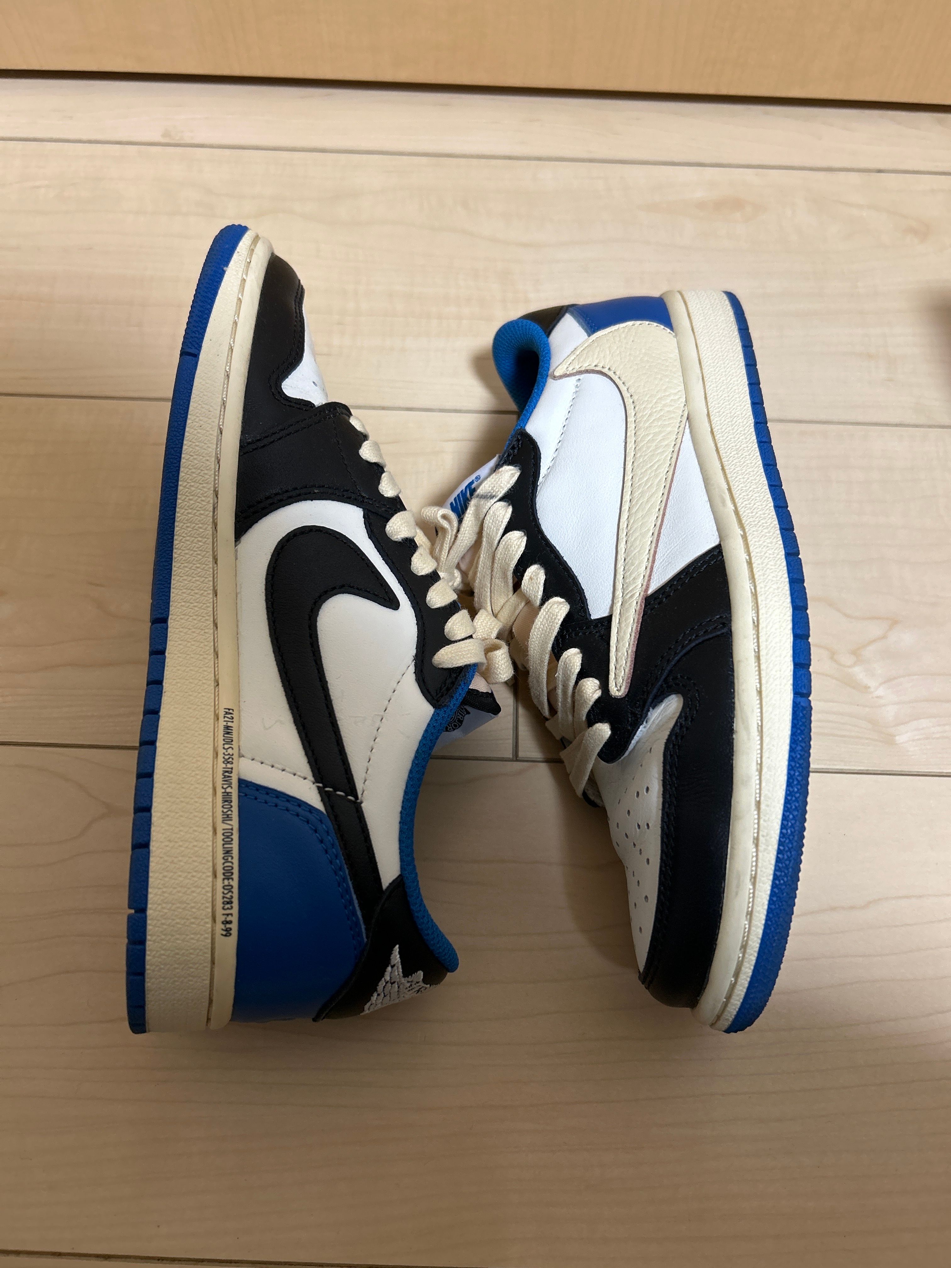 Travis Scott × fragment design × Nike Air Jordan 1 Low OG SP "Military Blue"