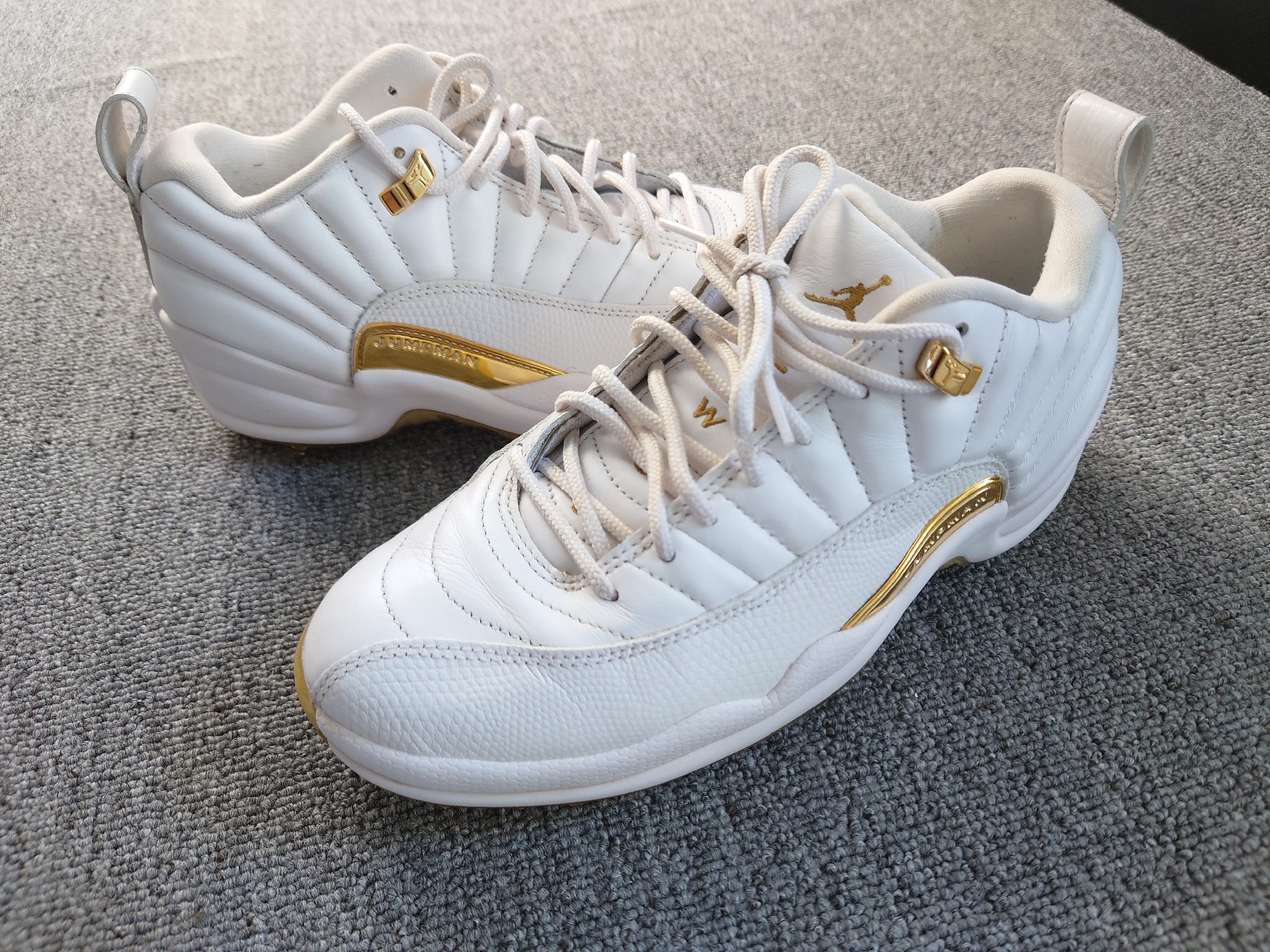 Nike Air Jordan 12 Low Golf "Metallic Gold"